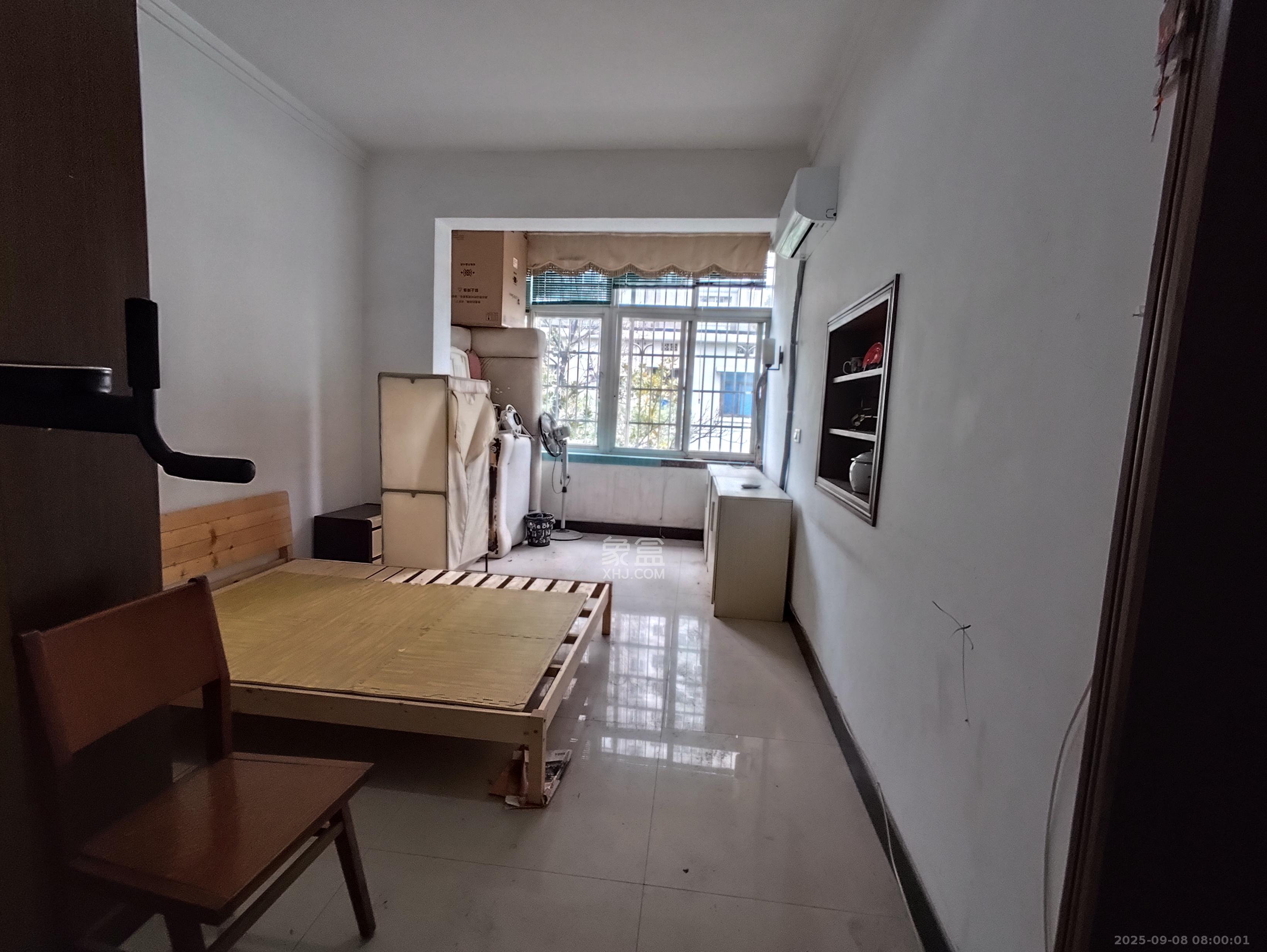 五一东村 2室2厅1卫 2000.0元/月 五一东村 2室2厅1卫 2000.0元/月室内图