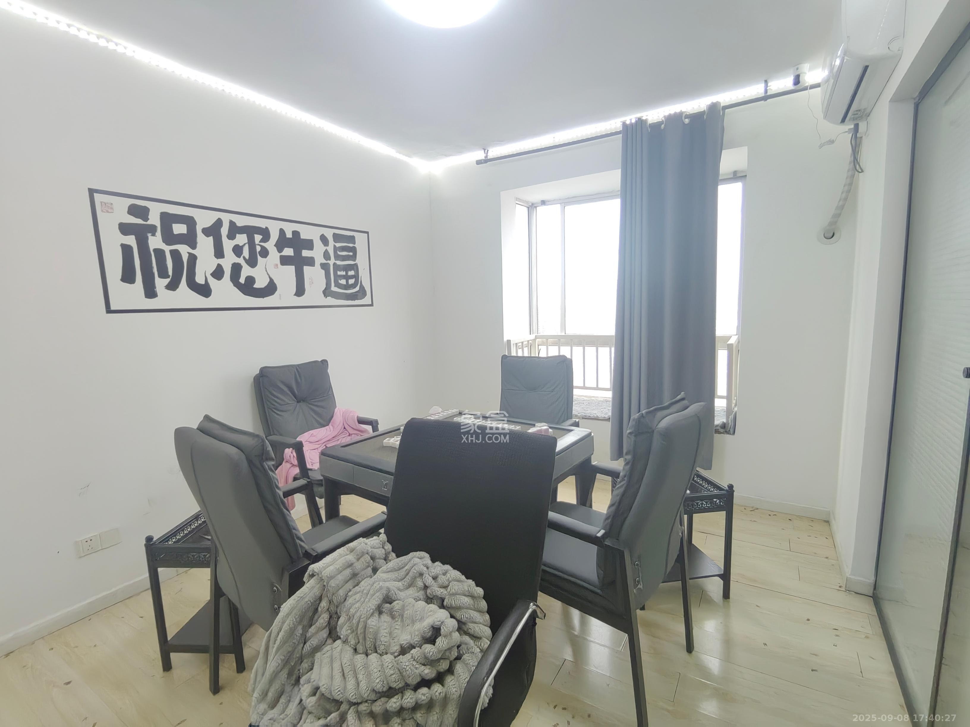 高桥现代商贸城  4室2厅1卫    3900.0元/月 高桥现代商贸城  4室2厅1卫    3900.0元/月室内图