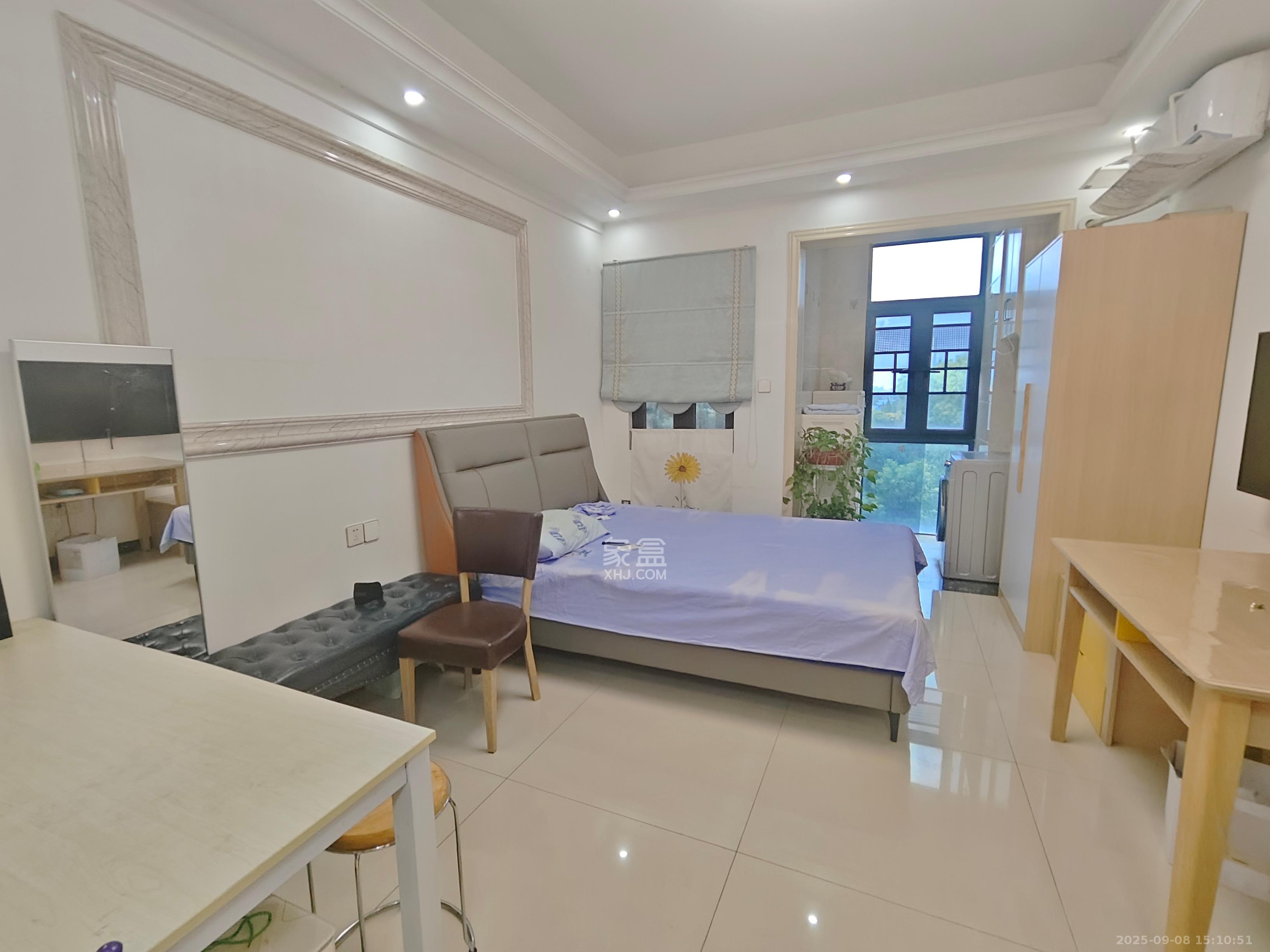 蓝光雍锦阁 1室1厅1卫 1650.0元/月 蓝光雍锦阁 1室1厅1卫 1650.0元/月室内图