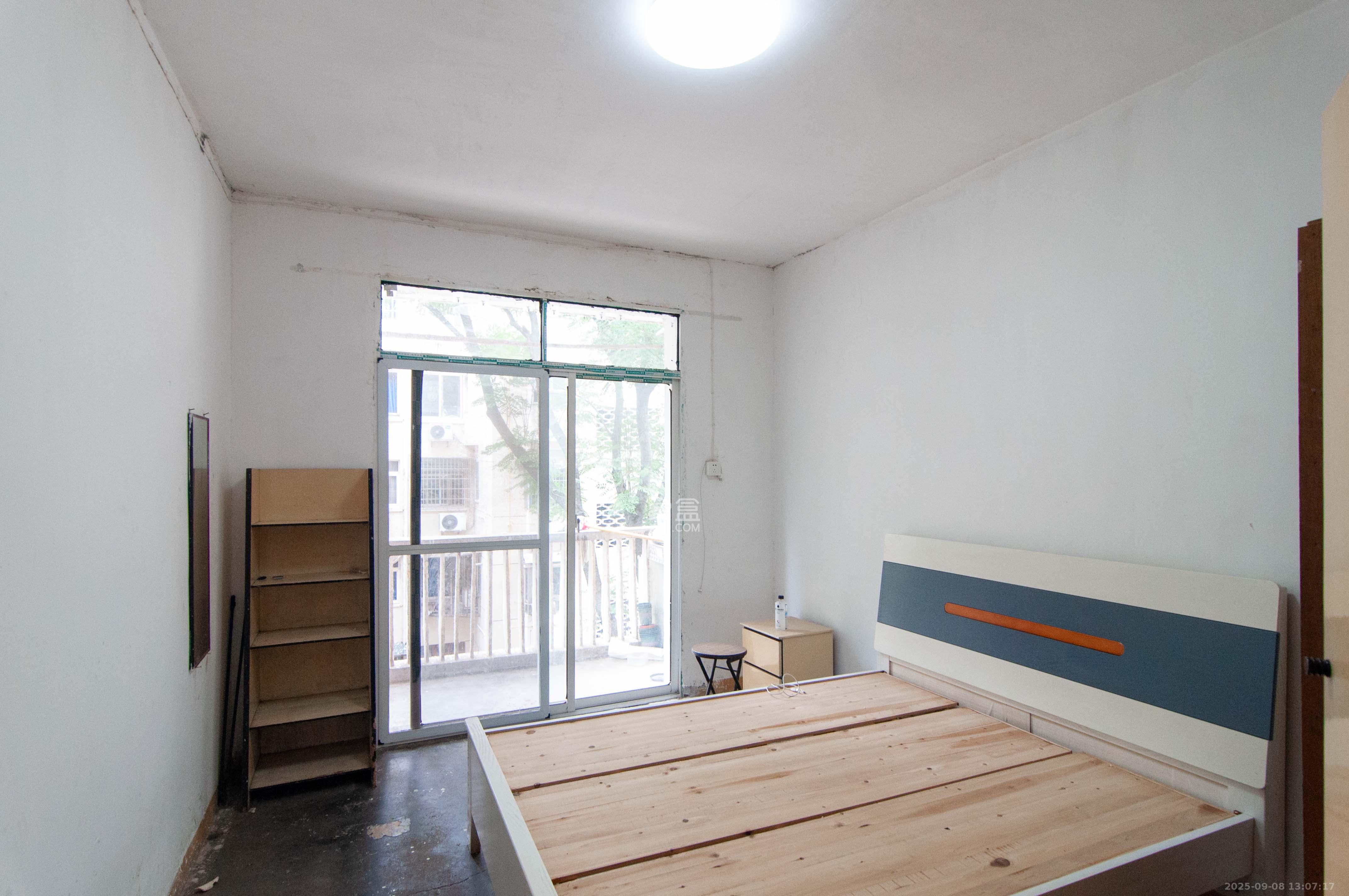 航天大院  2室2厅1卫    40.0万其他