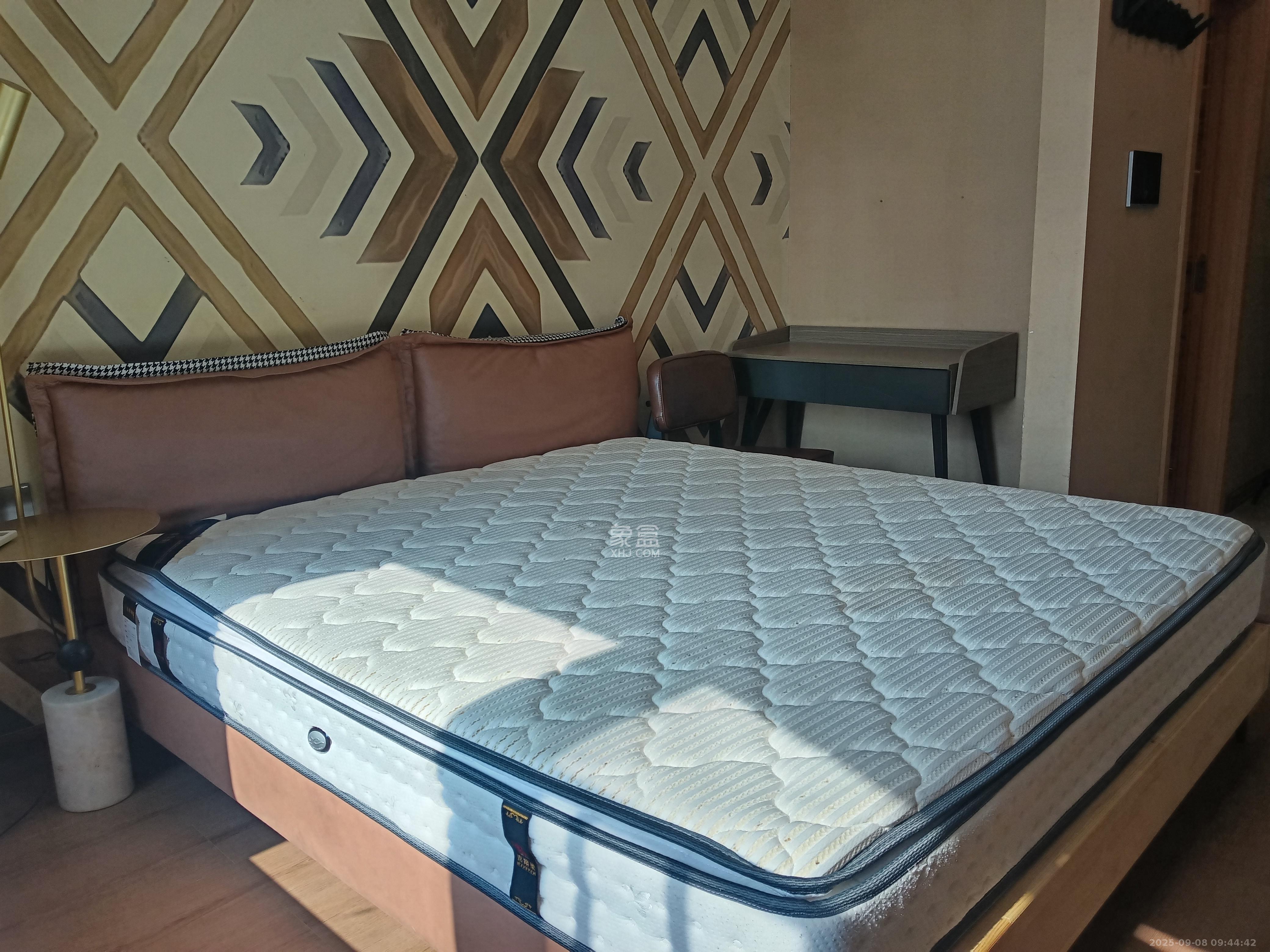 阳光城檀悦 1室1厅1卫 2000.0元/月 阳光城檀悦 1室1厅1卫 2000.0元/月室内图