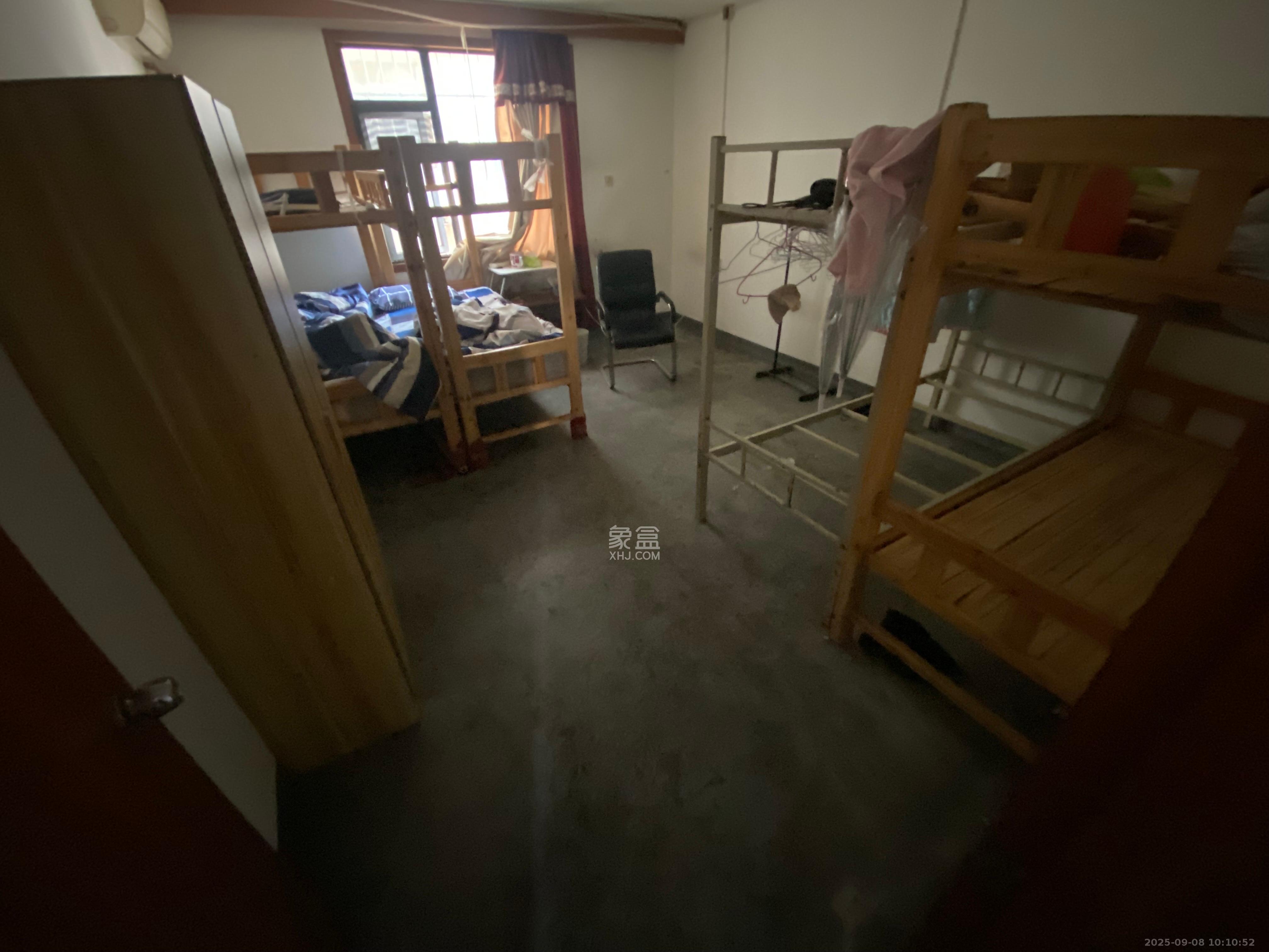 学宫街散盘 3室2厅2卫 3000.0元/月 学宫街散盘 3室2厅2卫 3000.0元/月室内图