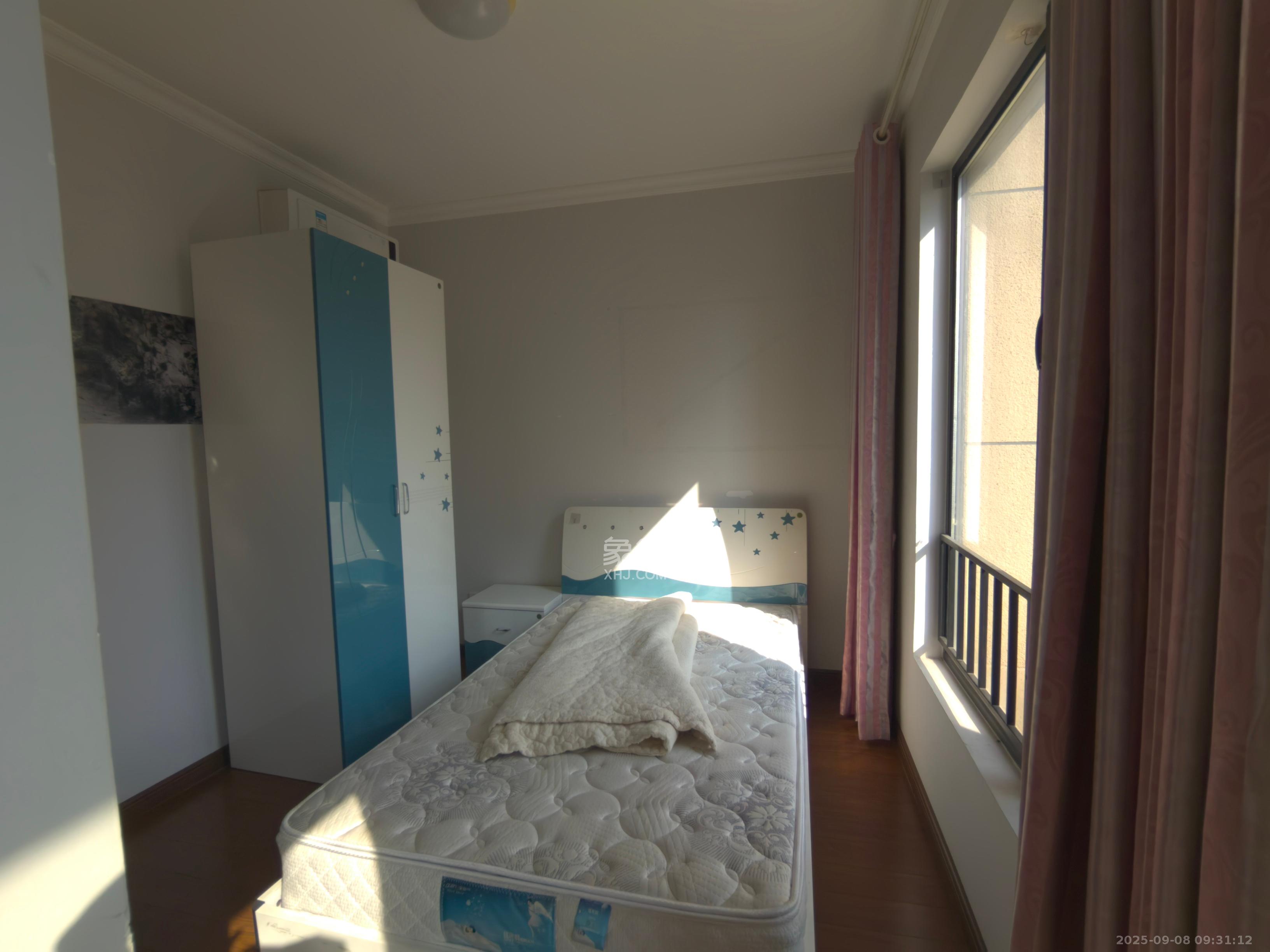 万科金域华府三四期 3室2厅1卫 2400.0元/月 万科金域华府三四期 3室2厅1卫 2400.0元/月室内图