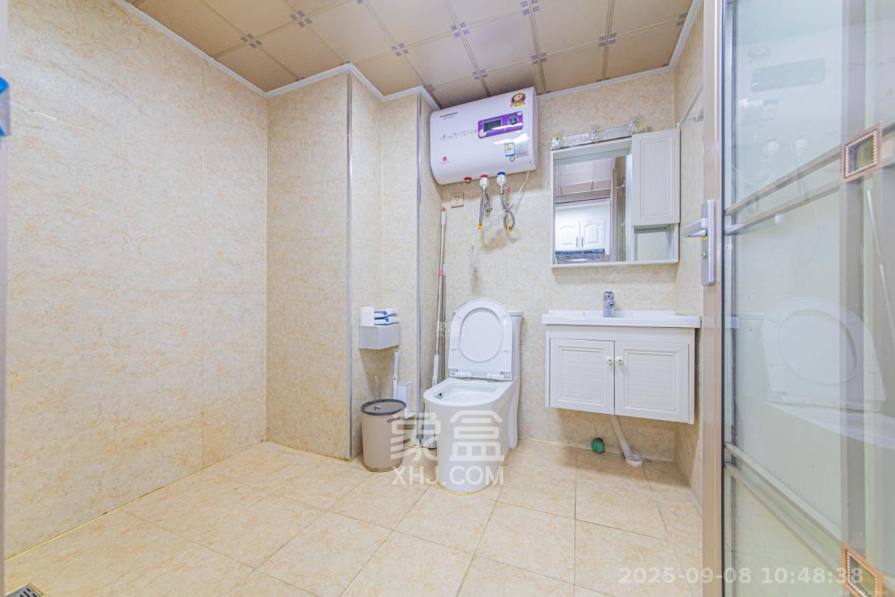 鑫远悦城(鑫远悦时代) 1室1厅1卫 1350.0元/月 鑫远悦城(鑫远悦时代) 1室1厅1卫 1350.0元/月室内图