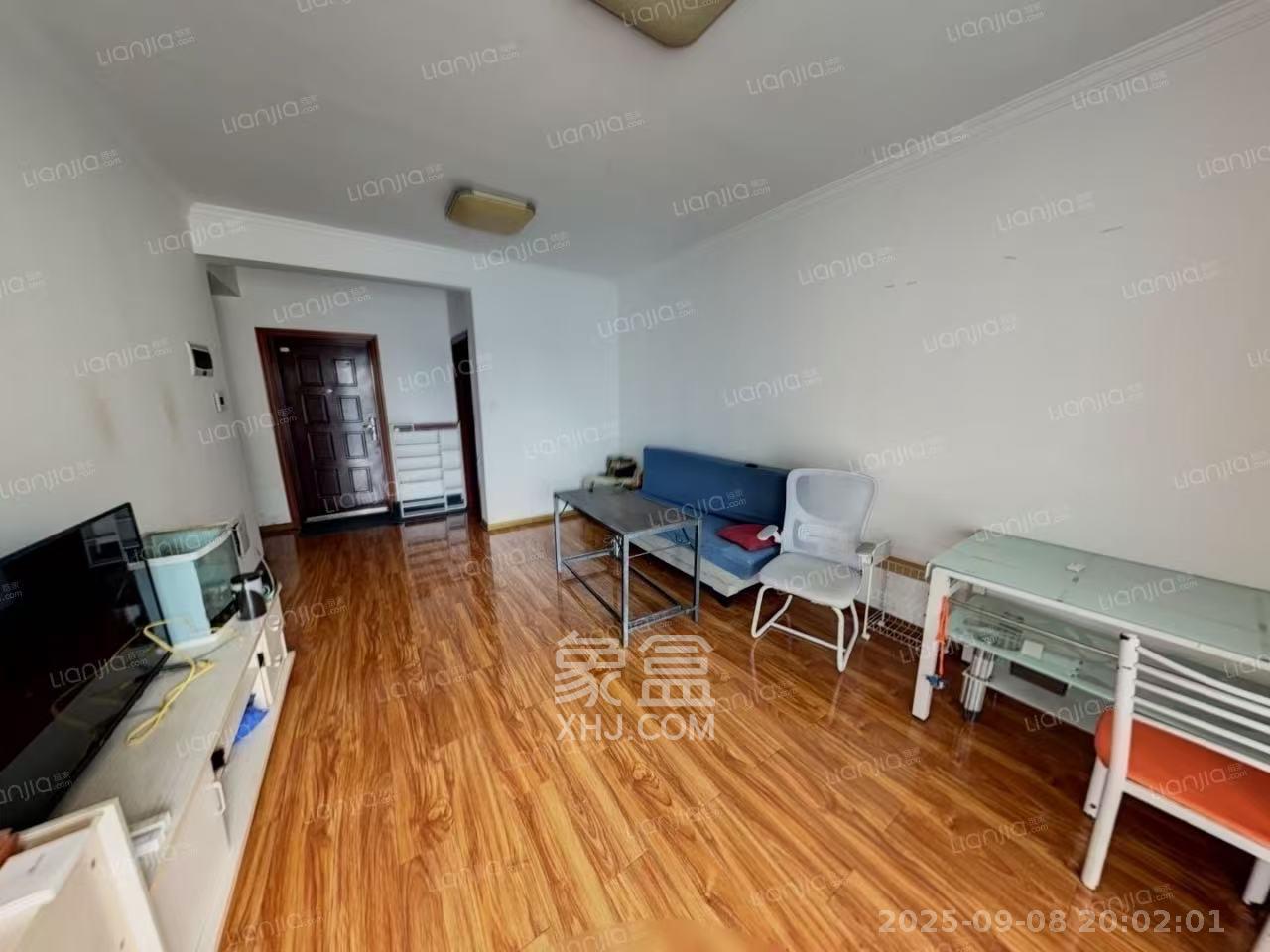 国泰九龙湾 3室2厅1卫 1900.0元/月 国泰九龙湾 3室2厅1卫 1900.0元/月室内图