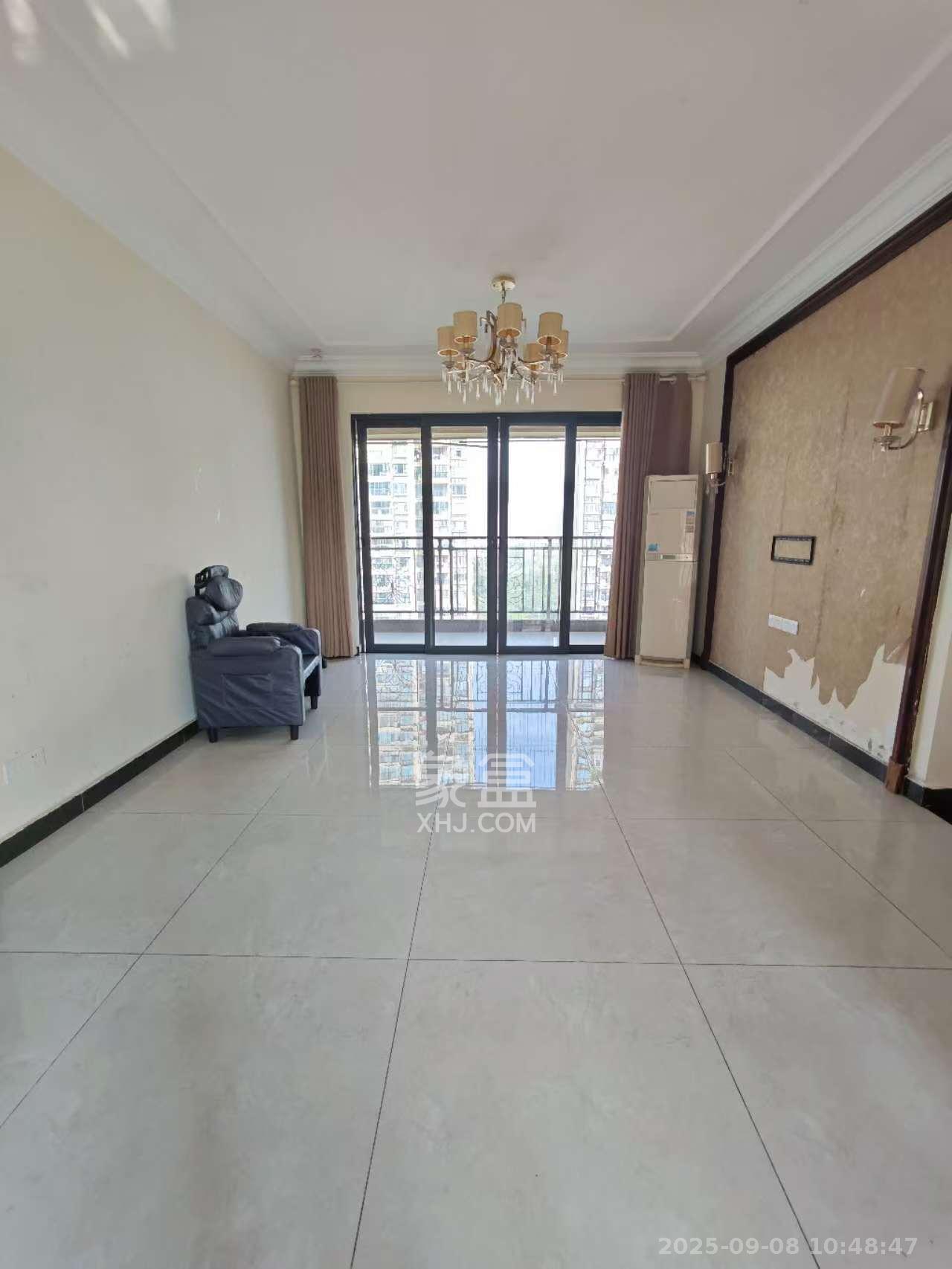 恒大御景天下城一期  3室2厅2卫    2200.0元/月 恒大御景天下城一期  3室2厅2卫    2200.0元/月