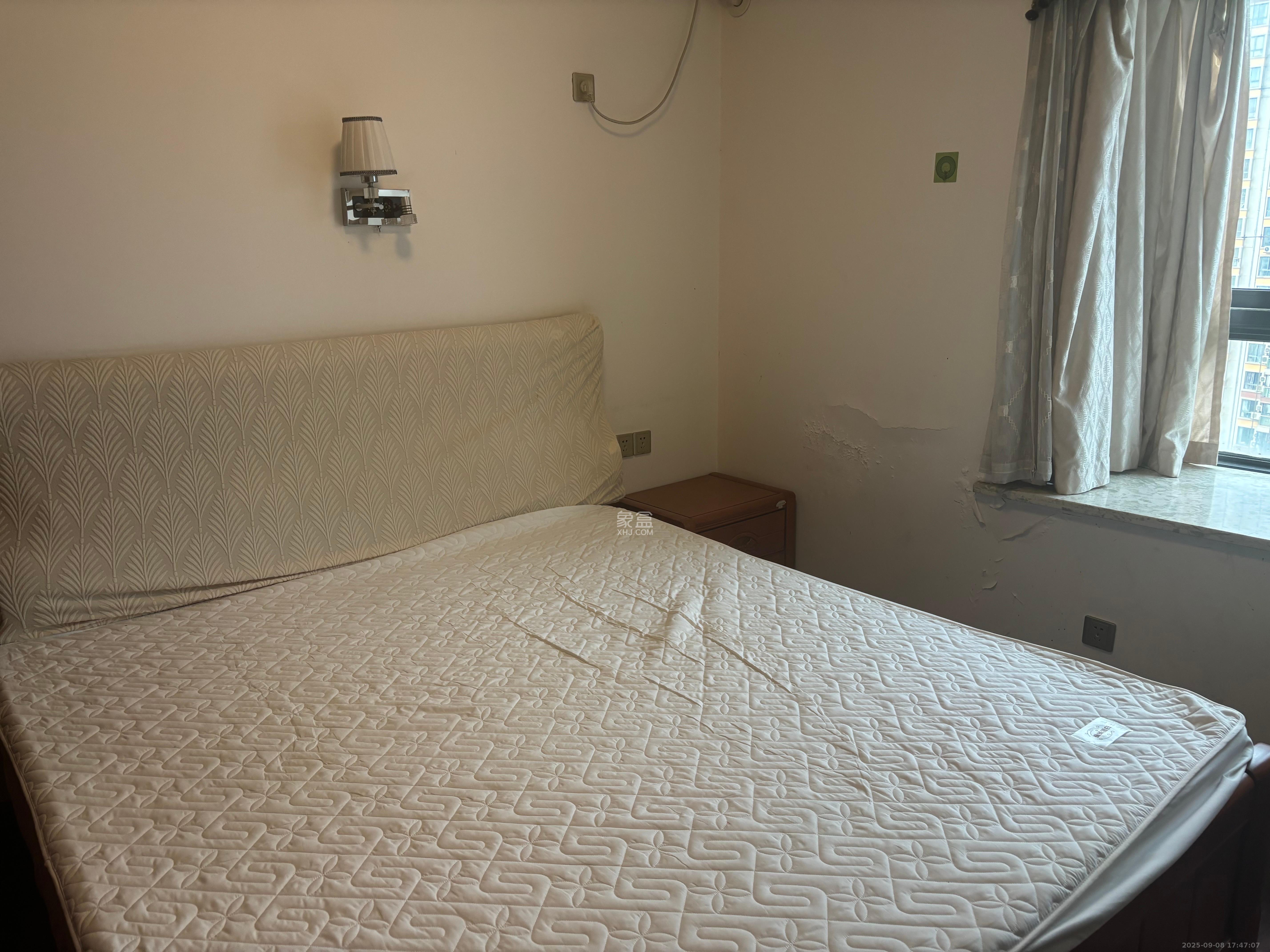 高鑫麓城  3室2厅2卫    2700.0元/月室内图