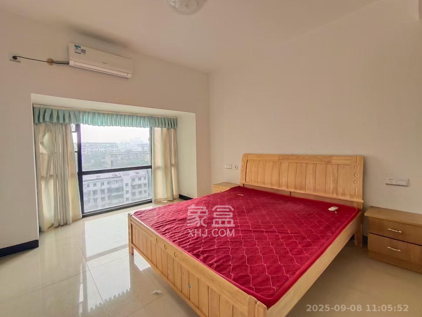 园康星都荟  3室2厅1卫    2100.0元/月室内图