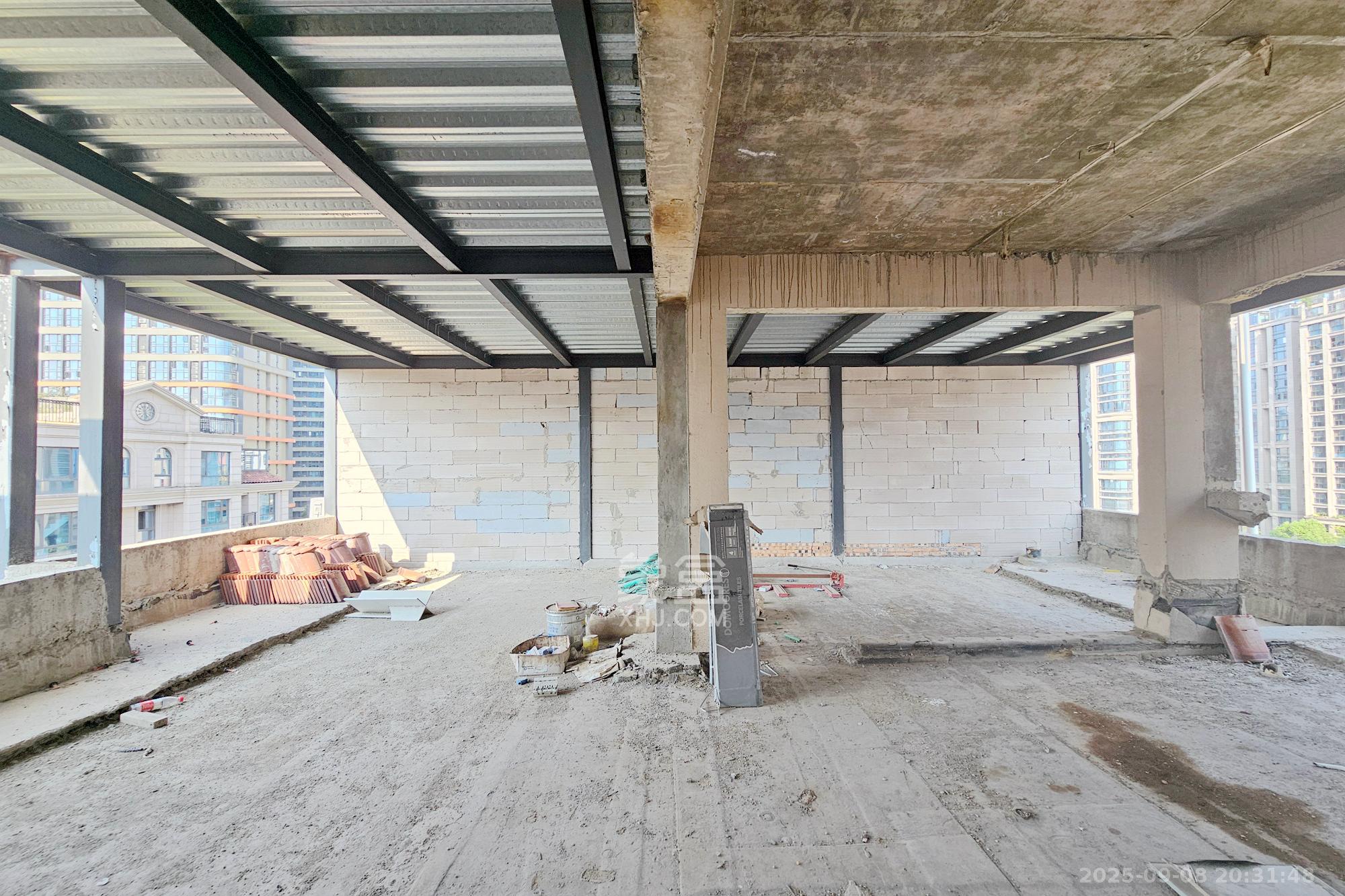 明昇壹城（明昇时代广场）一期  6室2厅4卫    388.0万其他