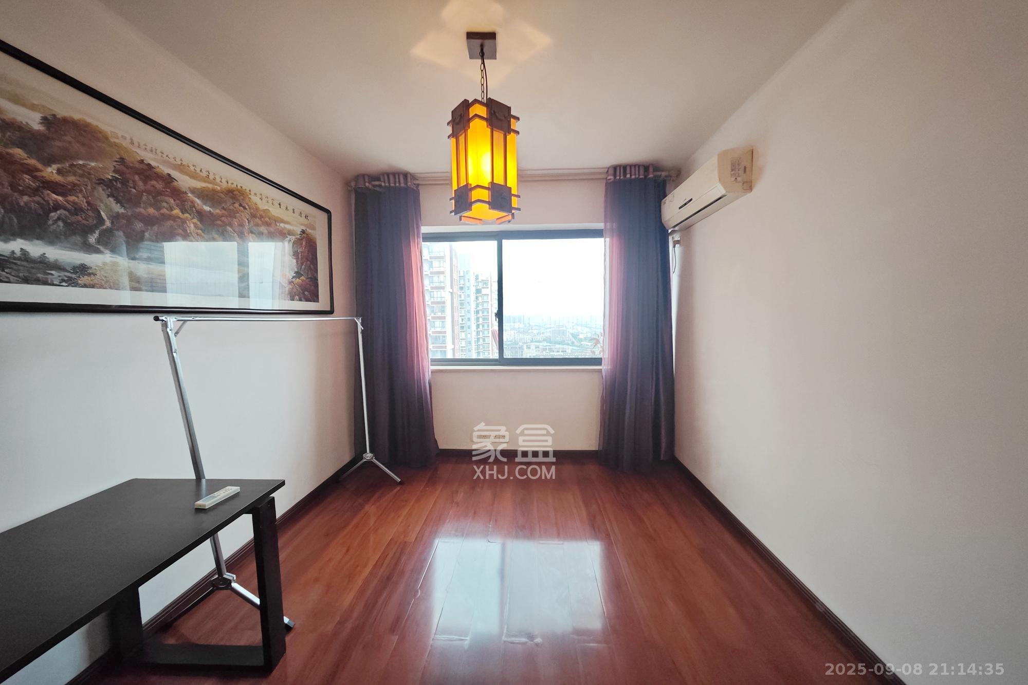 中江佳境天成 2室1厅1卫 52.8万 中江佳境天成 2室1厅1卫 52.8万卧室