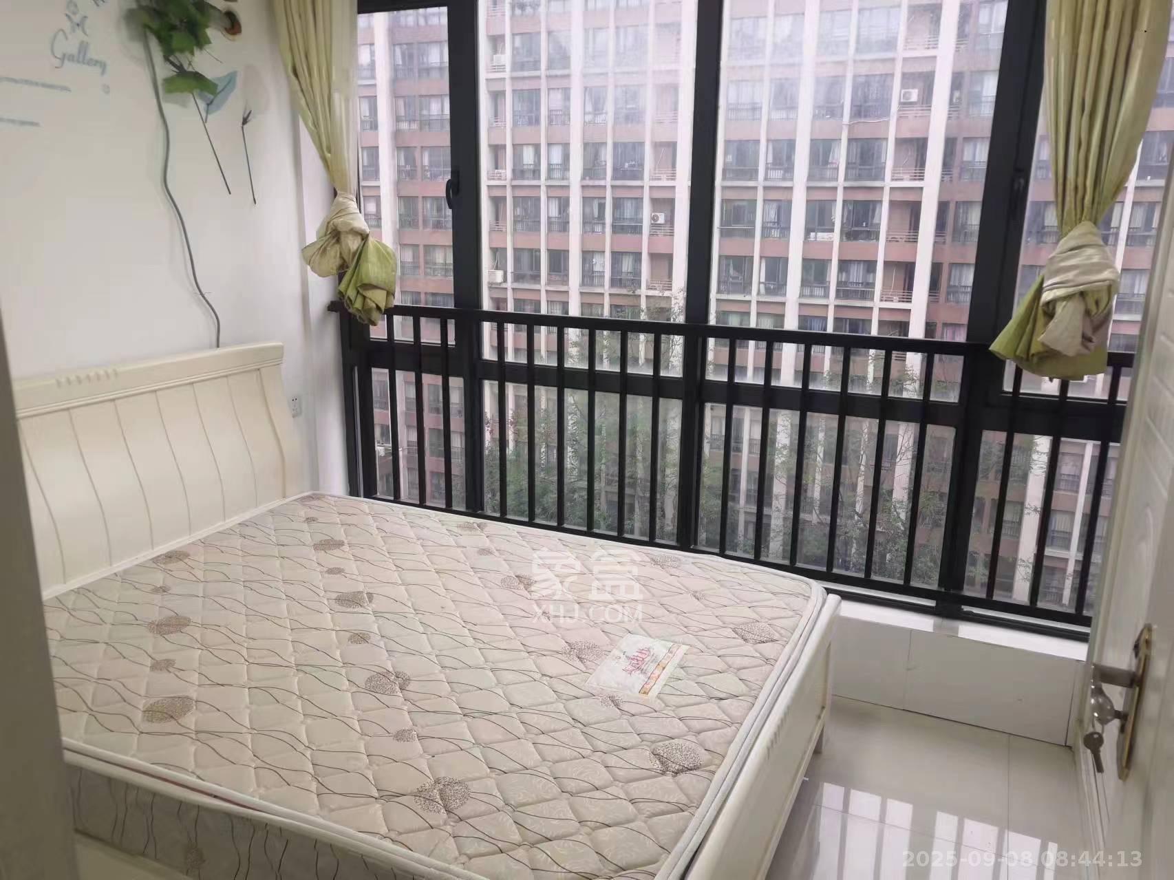 中建芙蓉工社  2室1厅1卫    1550.0元/月室内图