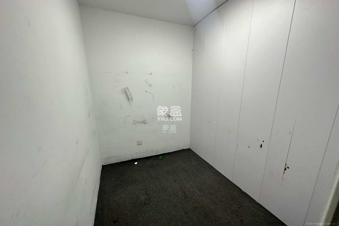 东玺门 4室1厅1卫 3000.0元/月 东玺门 4室1厅1卫 3000.0元/月室内图