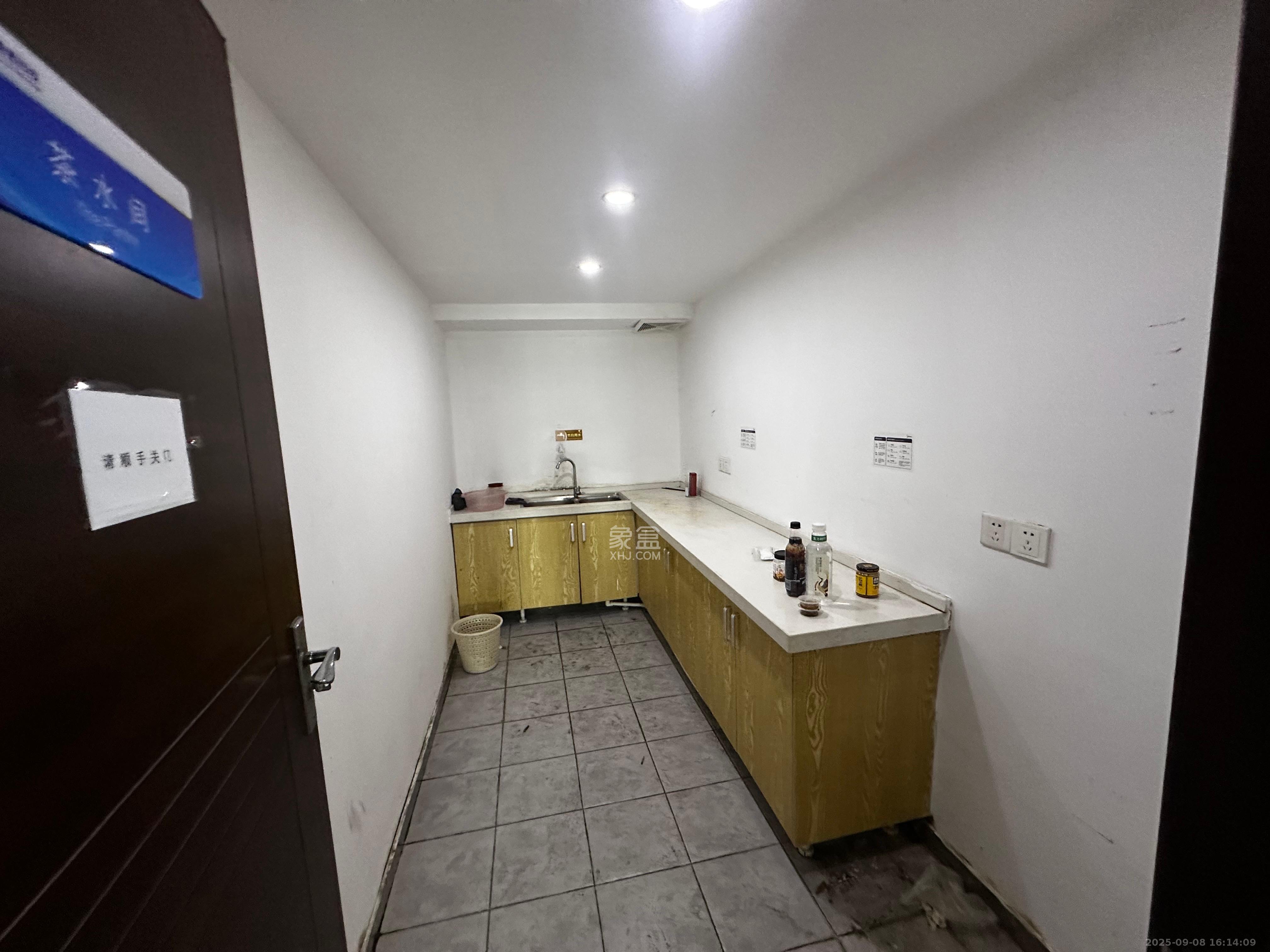 建发汇金国际  1室1厅1卫    24000.0元/月室内图