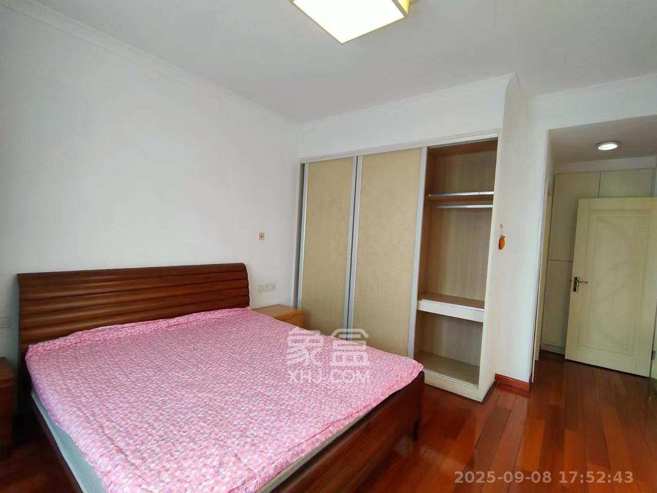 沁园春御院 3室2厅2卫 2600.0元/月 沁园春御院 3室2厅2卫 2600.0元/月室内图