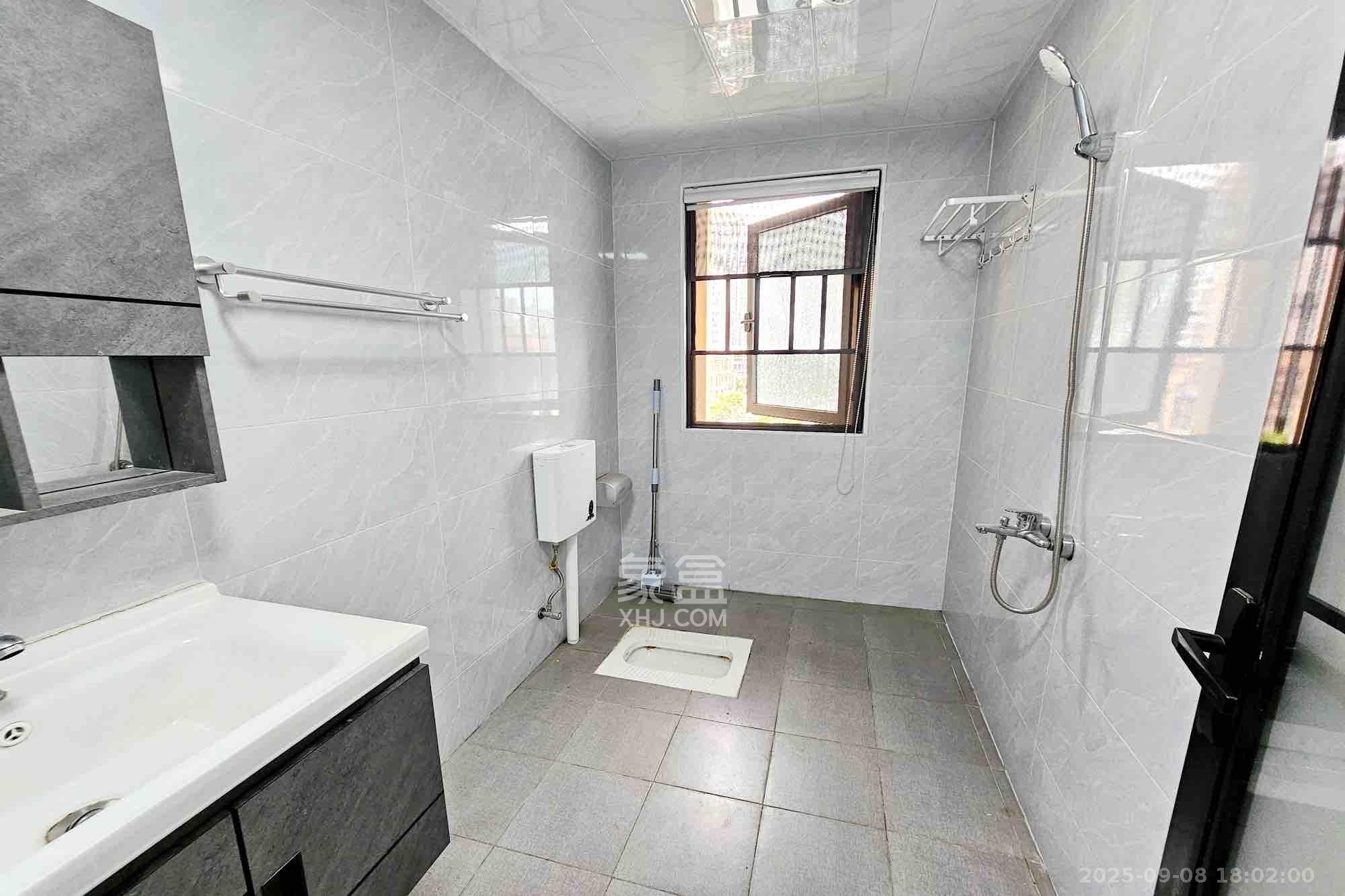 长房东旭国际 1室0厅0卫 3500.0元/月 长房东旭国际 1室0厅0卫 3500.0元/月室内图