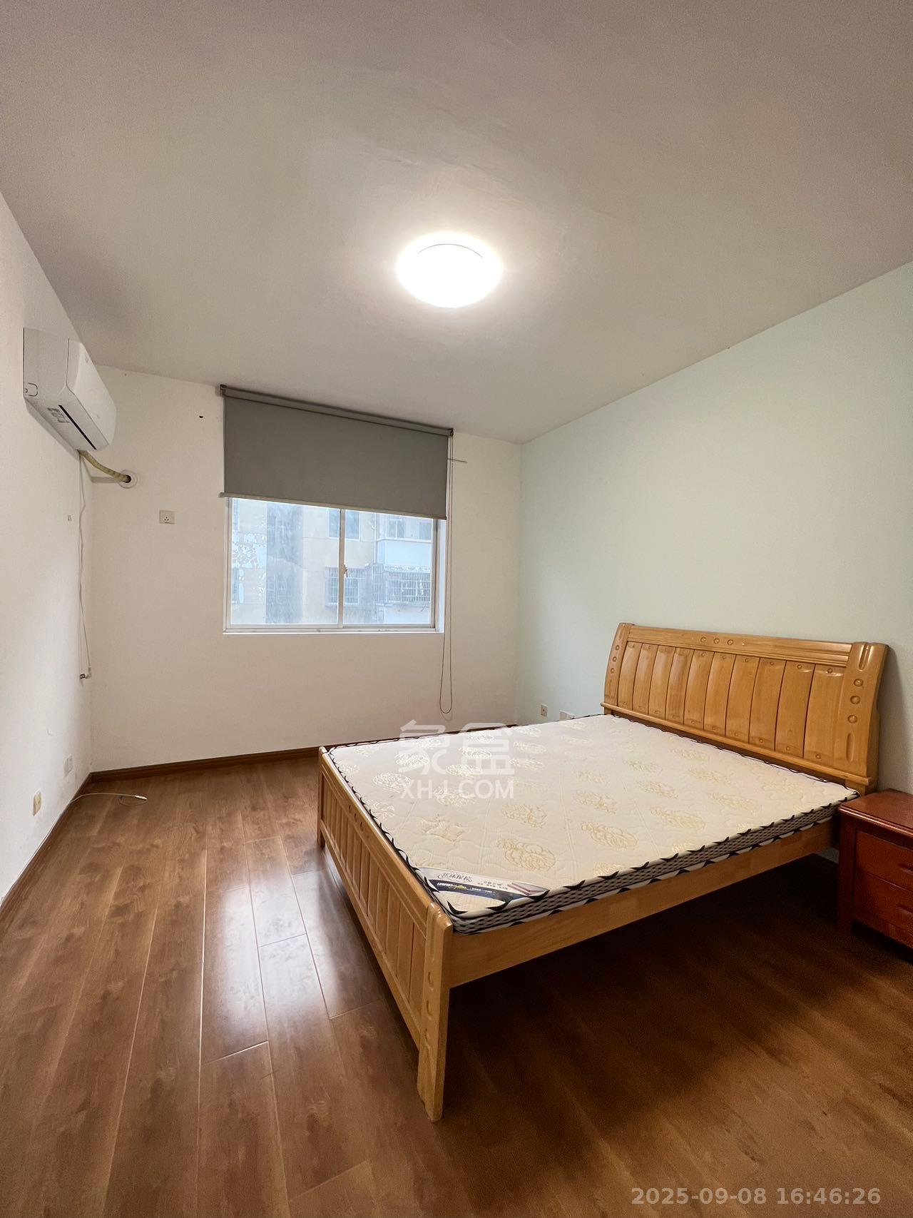 红树湾 3室2厅2卫 1800.0元/月 红树湾 3室2厅2卫 1800.0元/月室内图