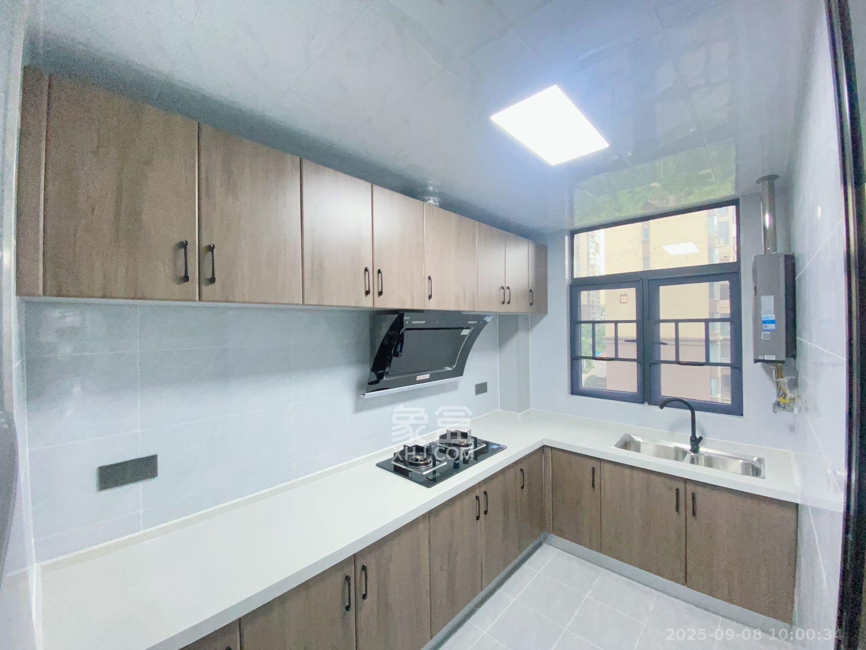 中建钰和城  4室2厅1卫   3900.00元/月室内图