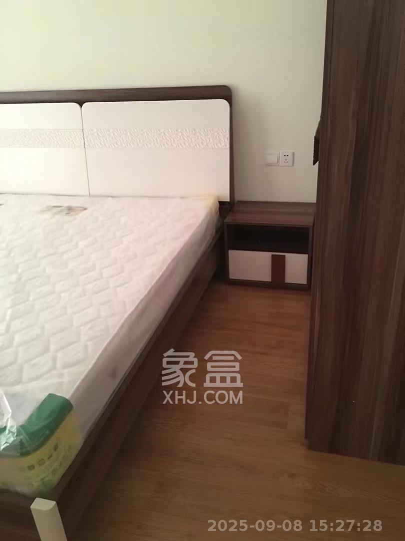 长房白沙湾 2室2厅1卫 2700.0元/月 长房白沙湾 2室2厅1卫 2700.0元/月室内图