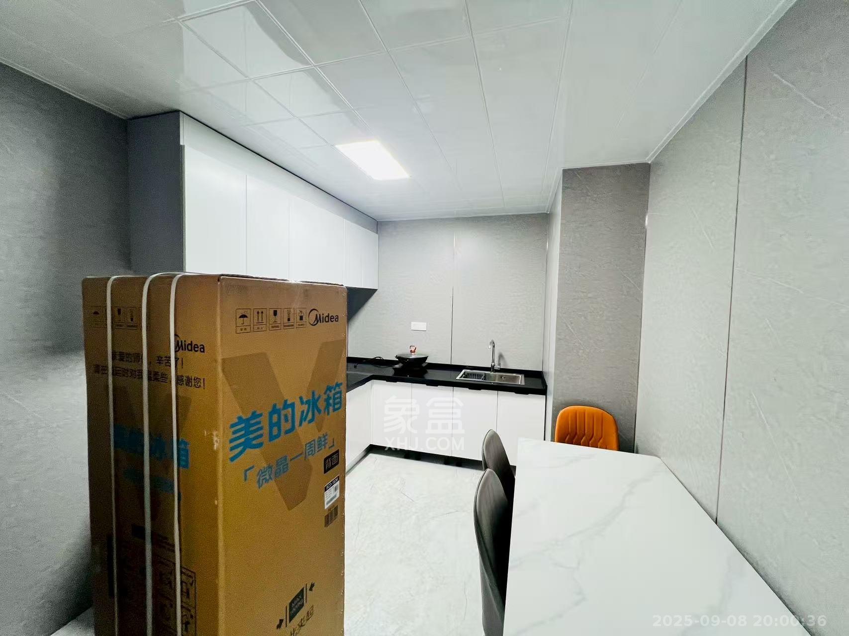 长沙檀府  2室2厅1卫    3800.0元/月室内图