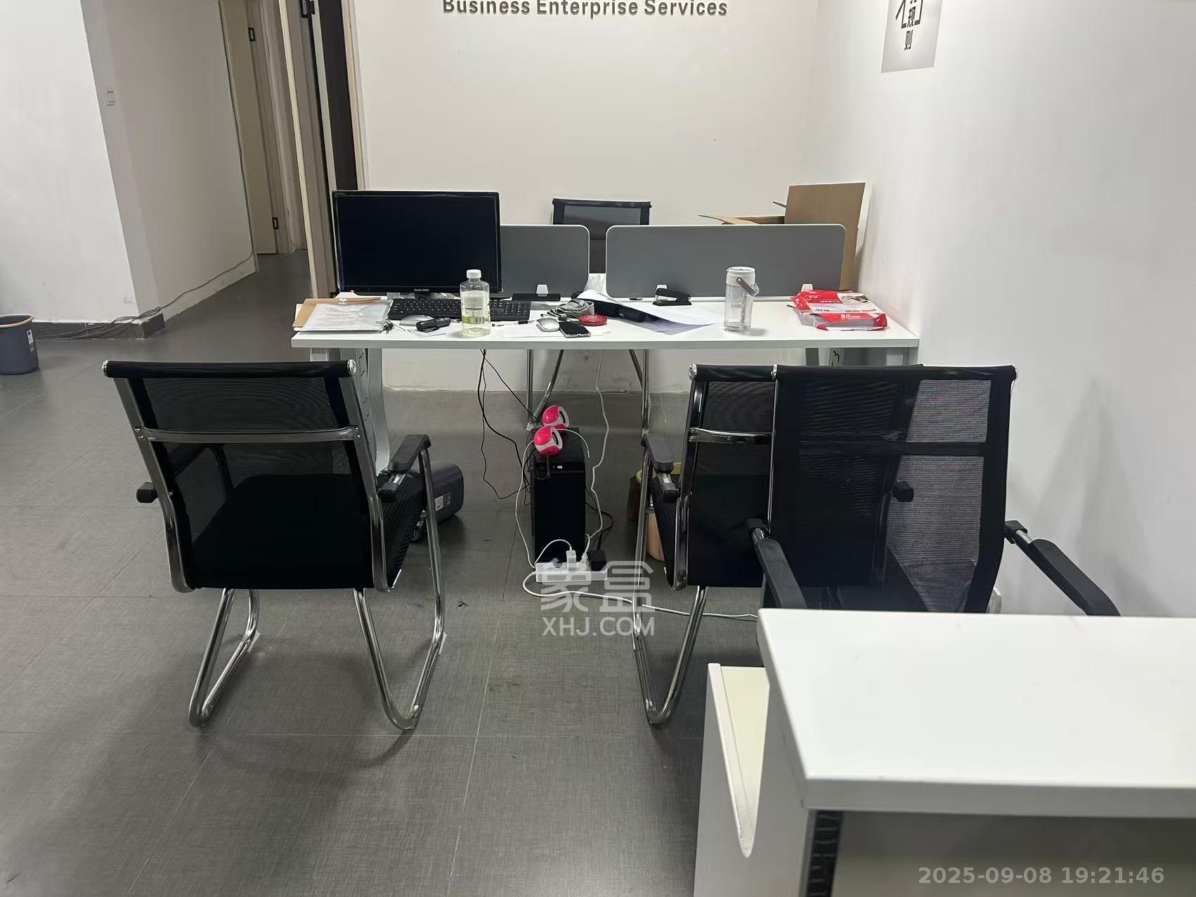 芙蓉蓉苑 2室1厅1卫 3000.0元/月 芙蓉蓉苑 2室1厅1卫 3000.0元/月室内图