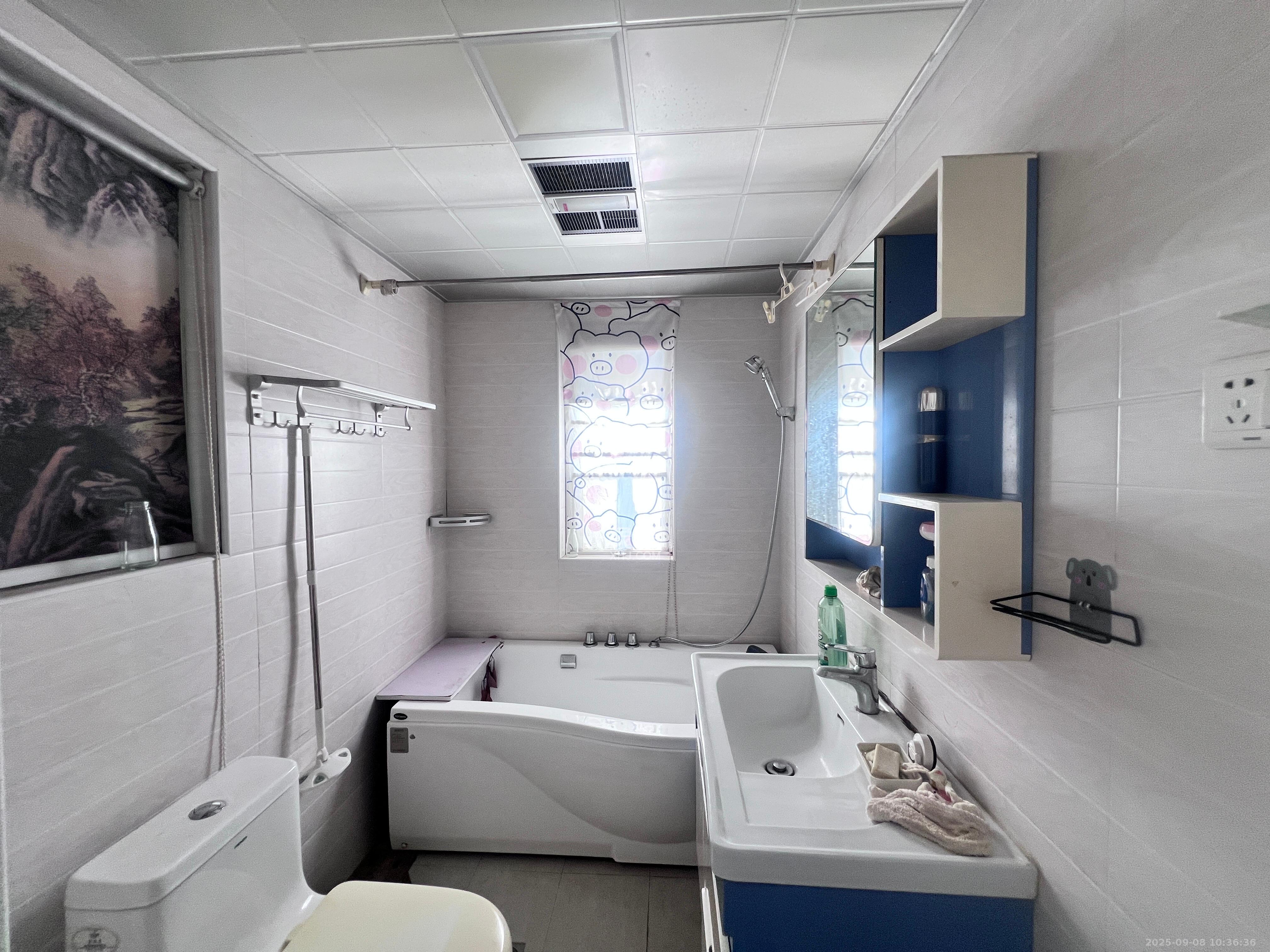 万国城(当代满庭春MOMA)三期  3室2厅2卫    2900.0元/月 万国城(当代满庭春MOMA)三期  3室2厅2卫    2900.0元/月室内图