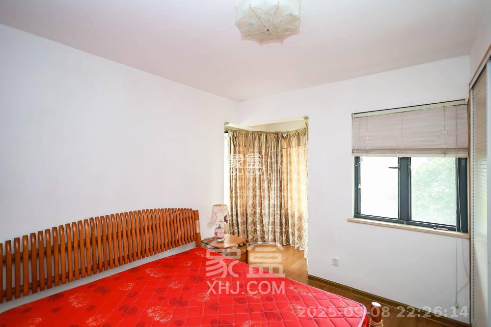 西城龙庭 4室2厅2卫 3200.0元/月 西城龙庭 4室2厅2卫 3200.0元/月室内图