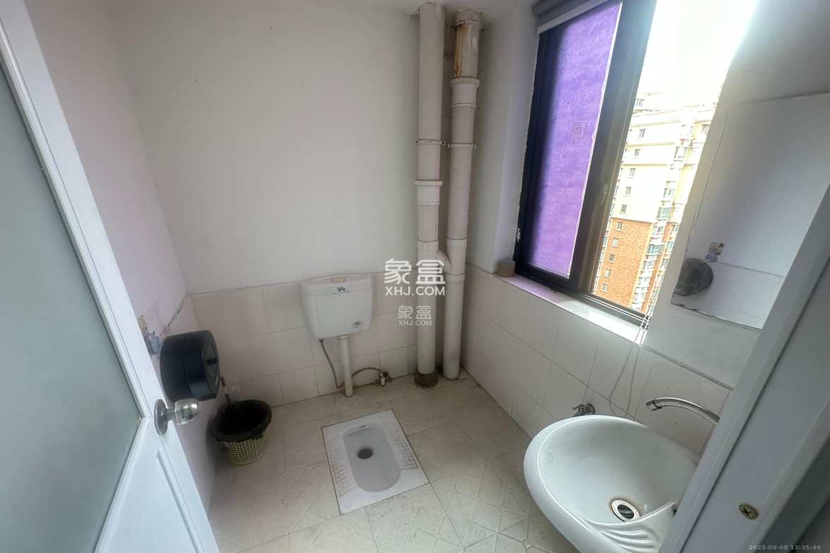 东玺门 4室1厅1卫 3000.0元/月 东玺门 4室1厅1卫 3000.0元/月室内图