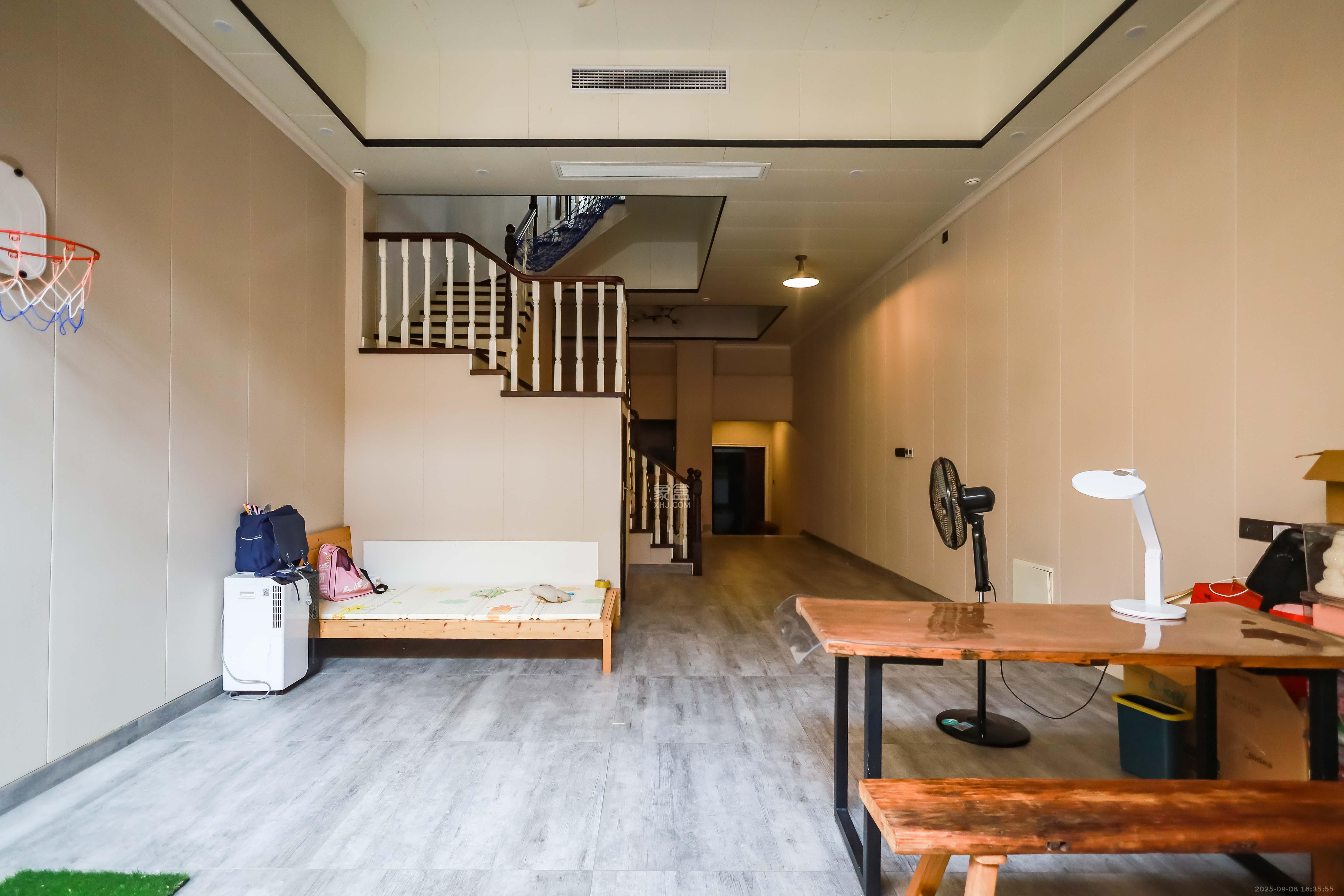 奥克斯缔壹城  4室2厅3卫    478.0万其他