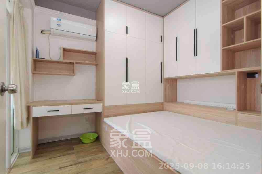 华韵城市风情  2室2厅1卫   3500.00元/月室内图