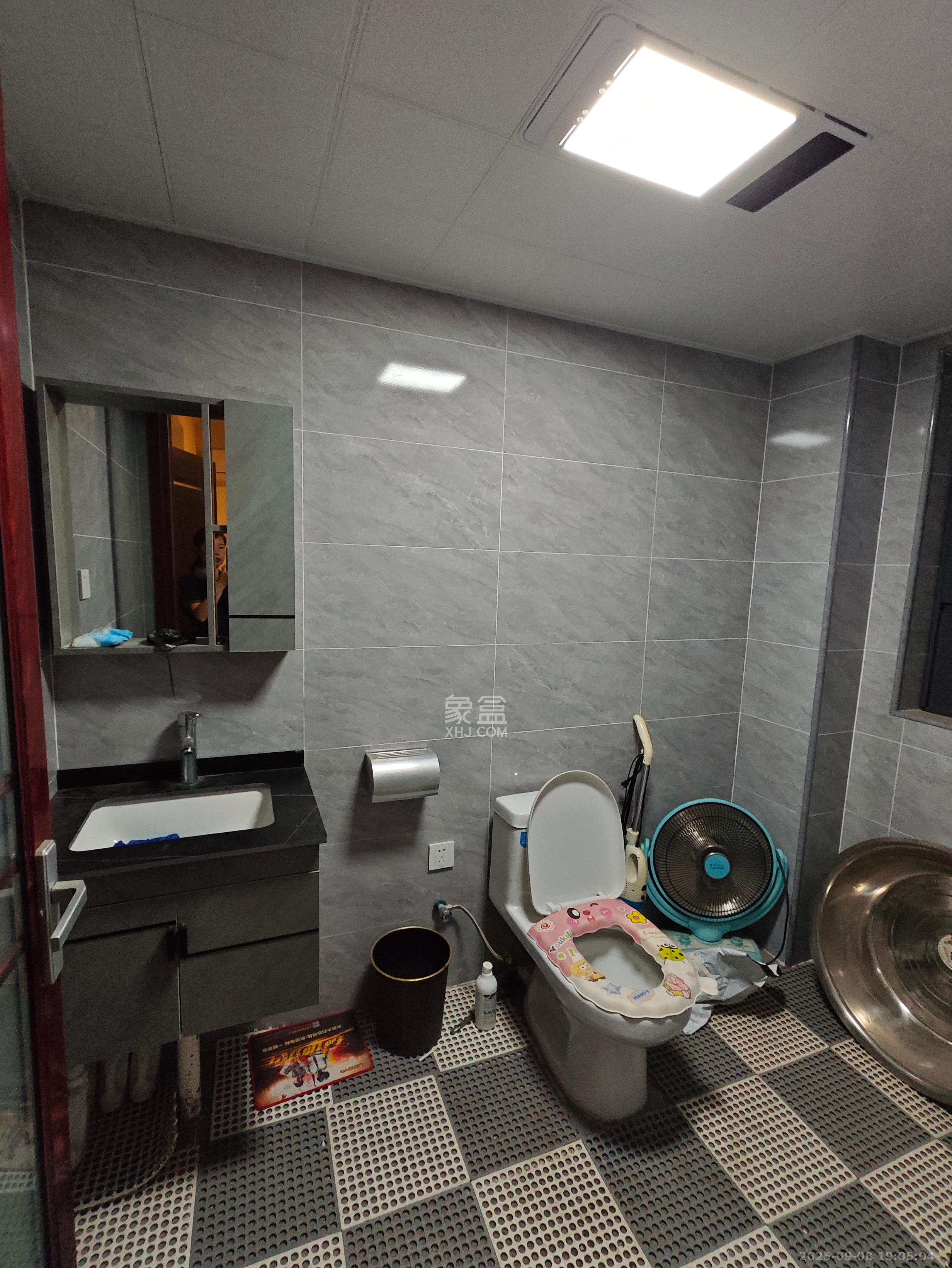 金科景朝集美星宸  3室2厅2卫    2600.0元/月 金科景朝集美星宸  3室2厅2卫    2600.0元/月室内图