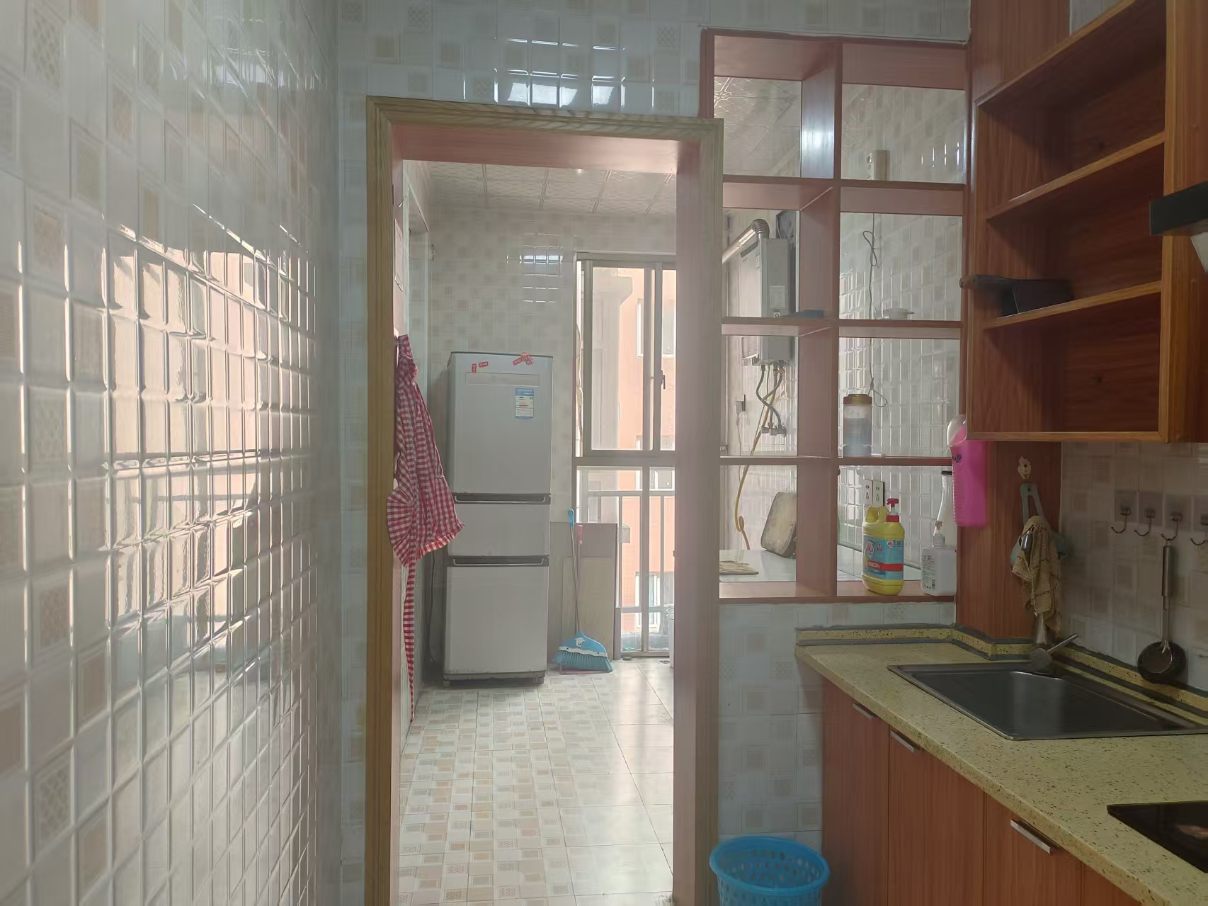 学府花园(文苑瑞景) 4室2厅2卫 1800.0元/月 学府花园(文苑瑞景) 4室2厅2卫 1800.0元/月室内图