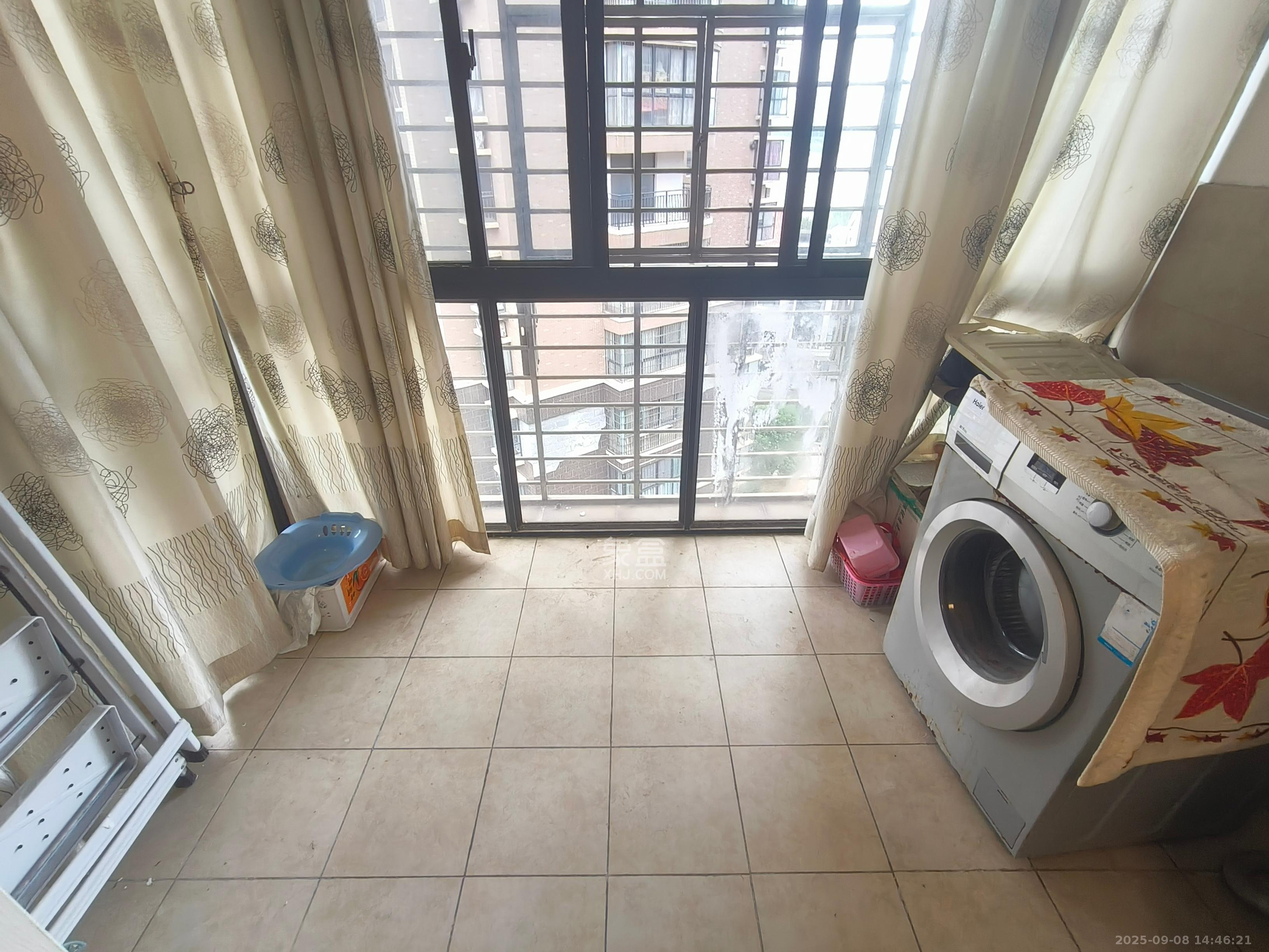 锦绣湘江 3室2厅2卫 1400.0元/月 锦绣湘江 3室2厅2卫 1400.0元/月室内图