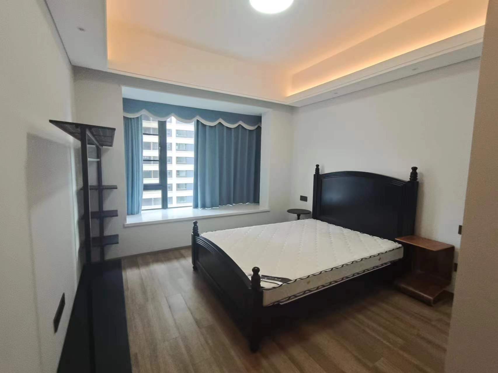 仁恒海棠公园(二期)  4室2厅2卫    6000.0元/月 仁恒海棠公园(二期)  4室2厅2卫    6000.0元/月室内图