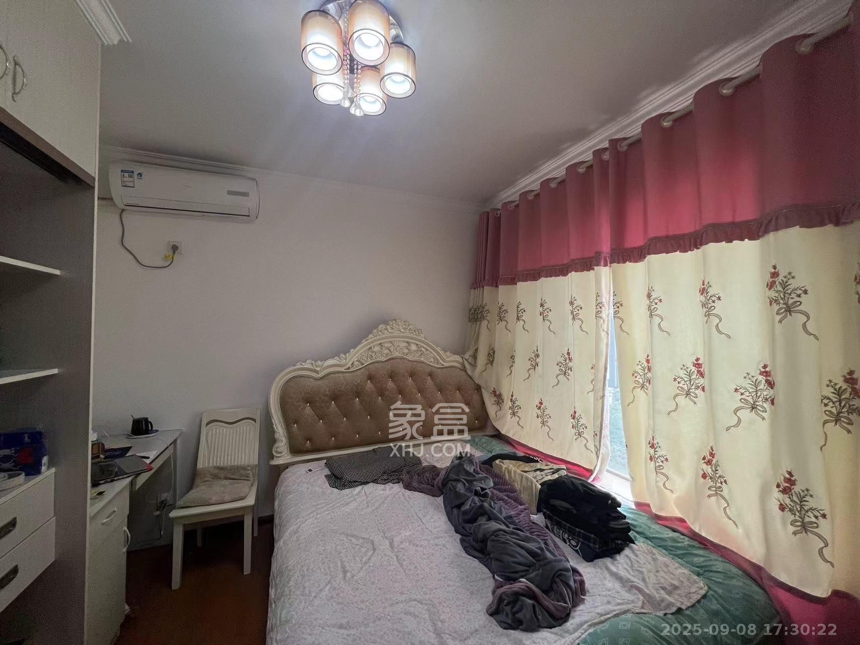 嘉宇盛世华章 3室2厅1卫 3000.0元/月 嘉宇盛世华章 3室2厅1卫 3000.0元/月室内图