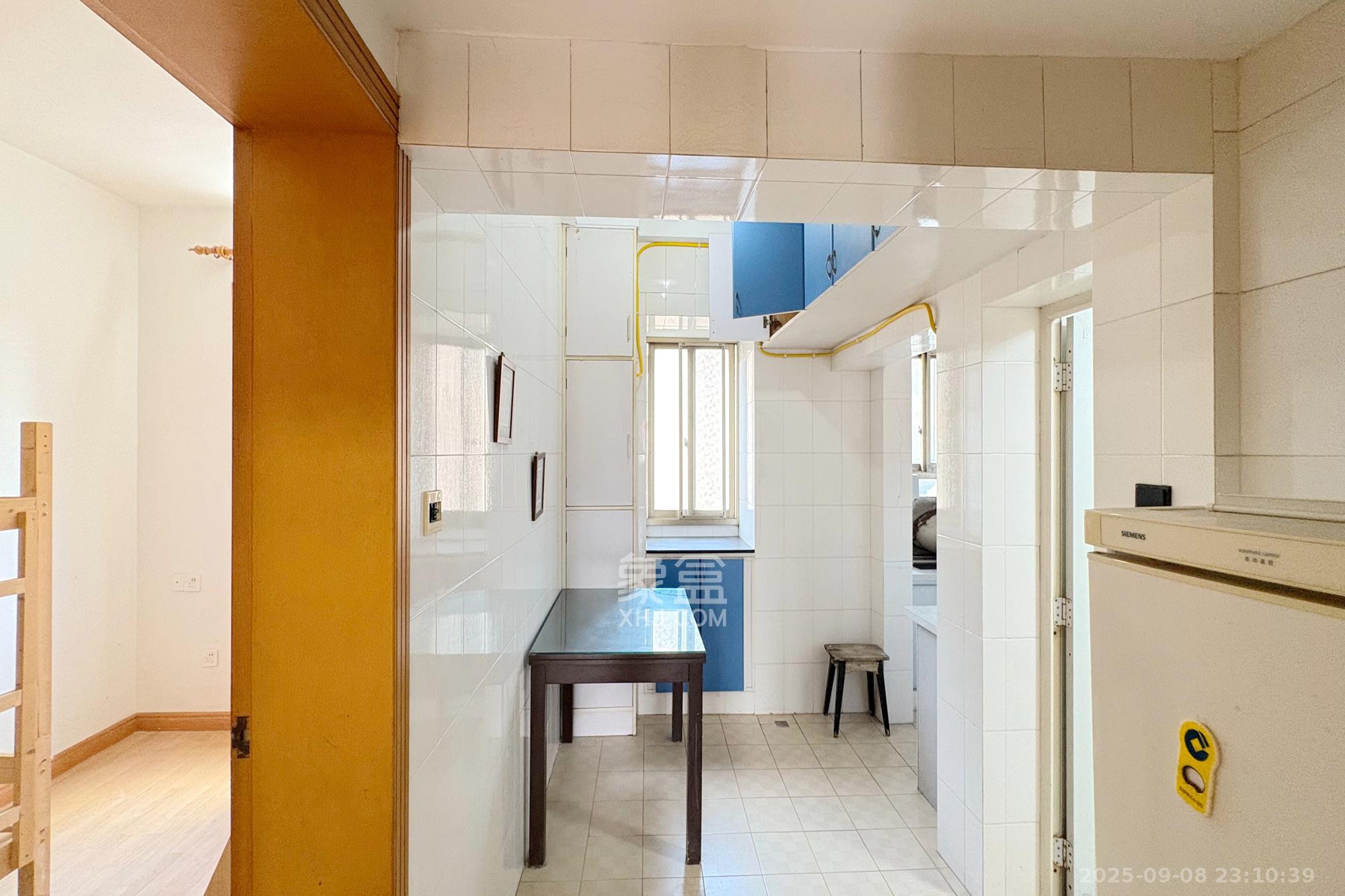 袁家岭省煤炭厅宿舍（芙蓉区省煤炭局小区）  3室1厅1卫    57.8万厨房