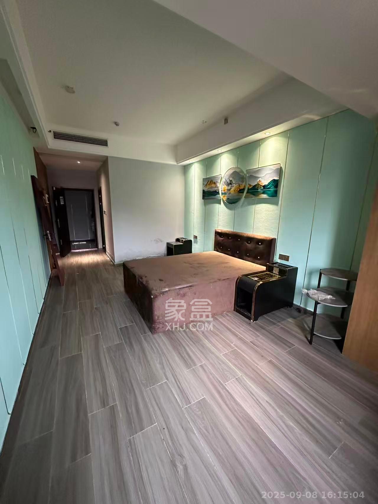 国泰九龙湾  1室1厅1卫    900.0元/月 国泰九龙湾  1室1厅1卫    900.0元/月