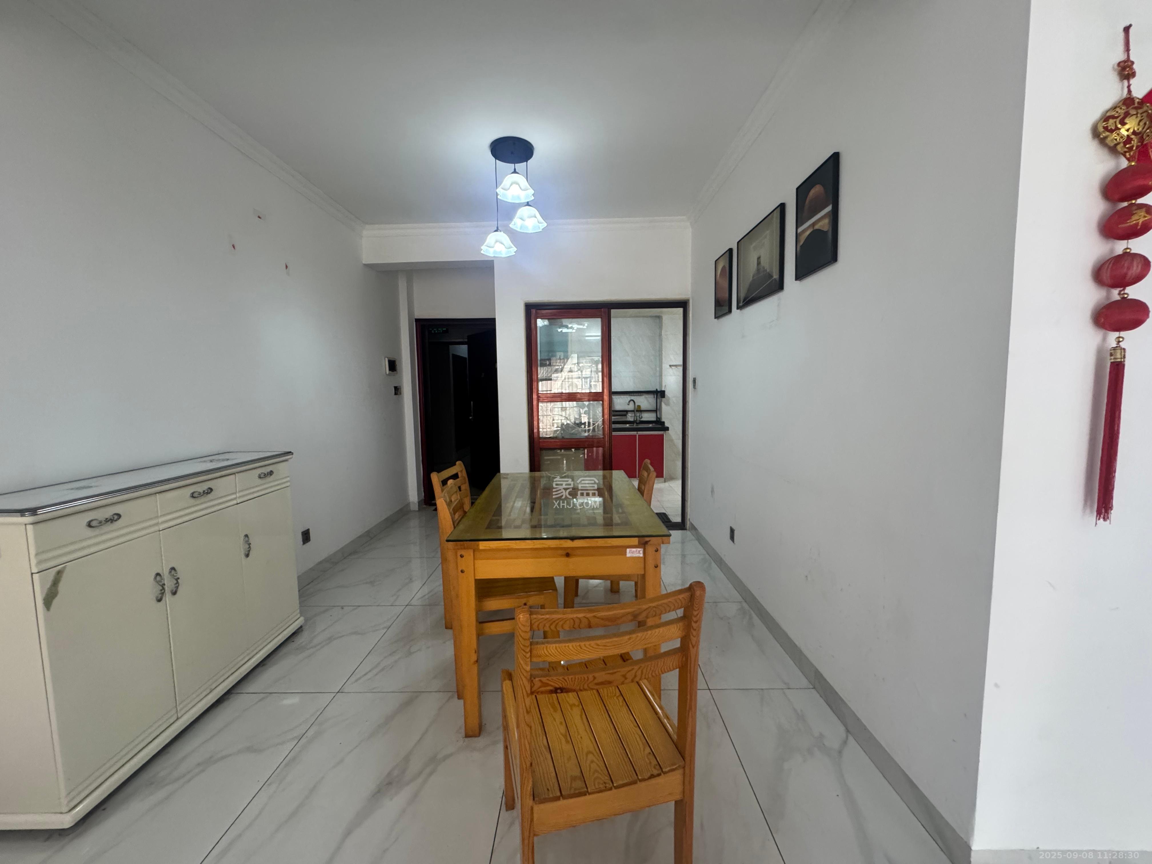 水岸世景 3室2厅1卫 1450.0元/月 水岸世景 3室2厅1卫 1450.0元/月室内图