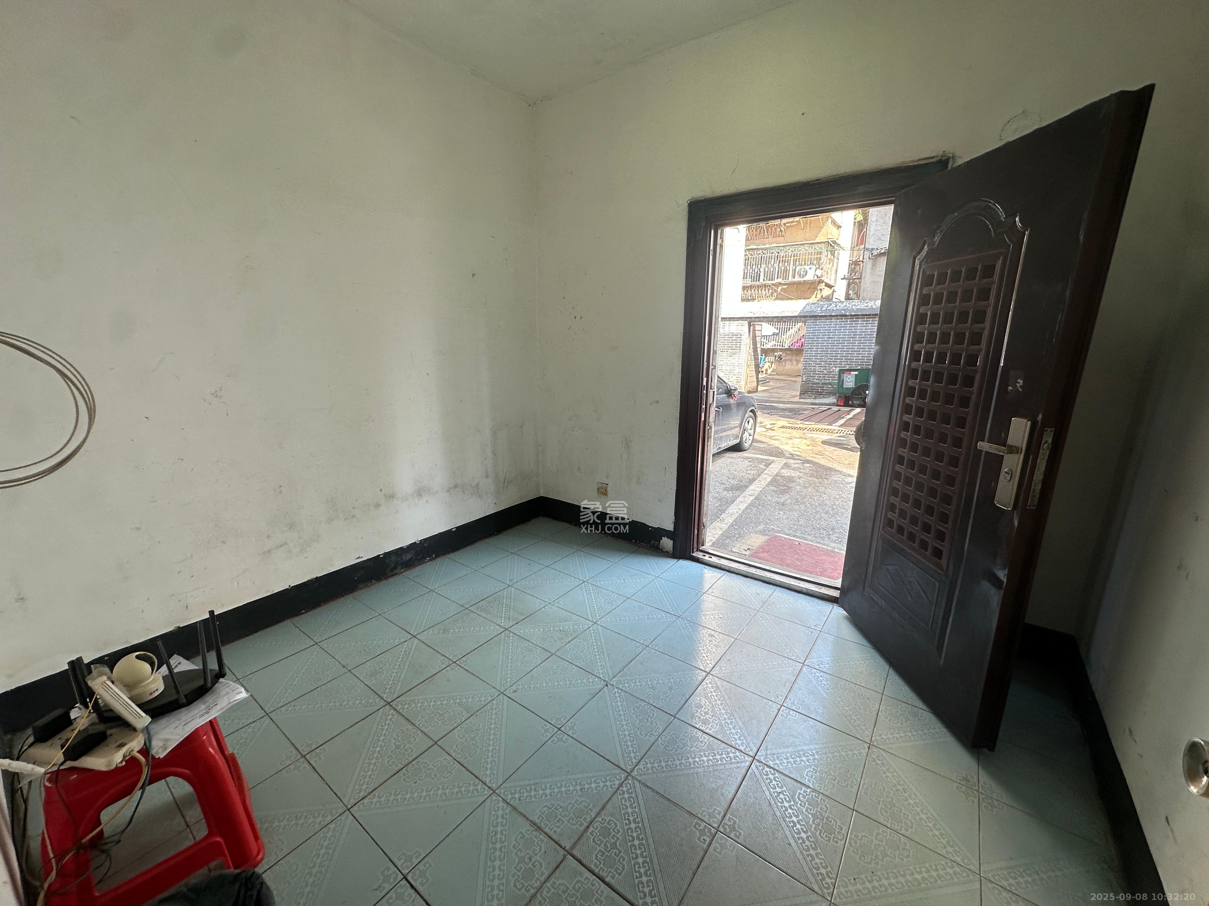 扫把塘宿舍  2室1厅1卫    1500.0元/月室内图