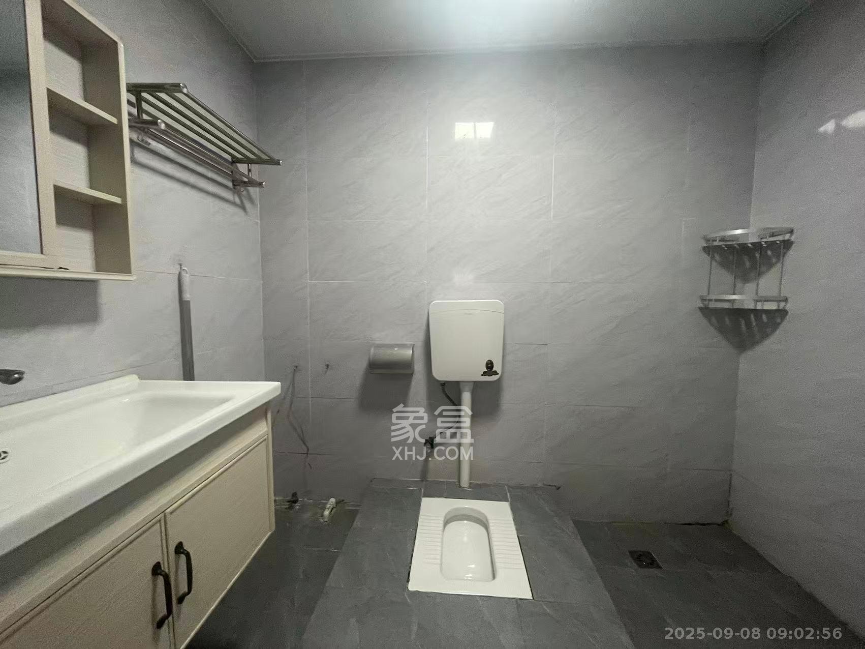 怡海星城 1室1厅1卫 900.0元/月 怡海星城 1室1厅1卫 900.0元/月室内图