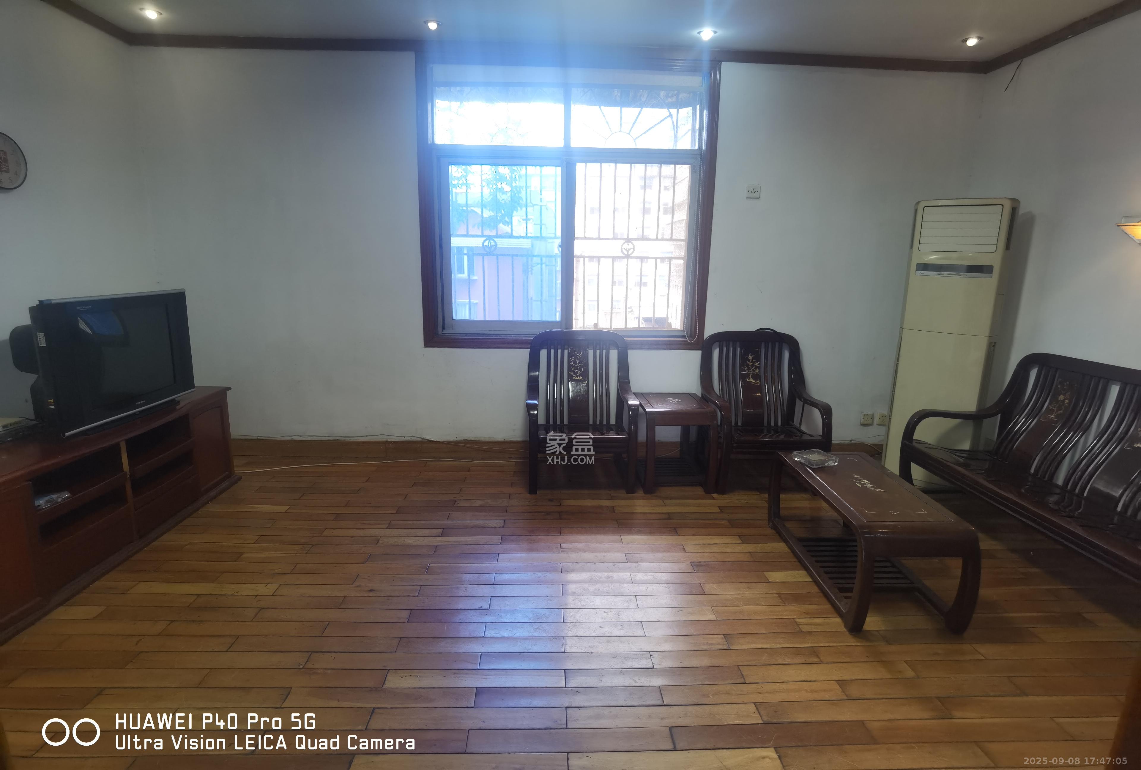 省木材公司宿舍（原欧园木材厂宿舍）  2室2厅1卫   1900.00元/月室内图