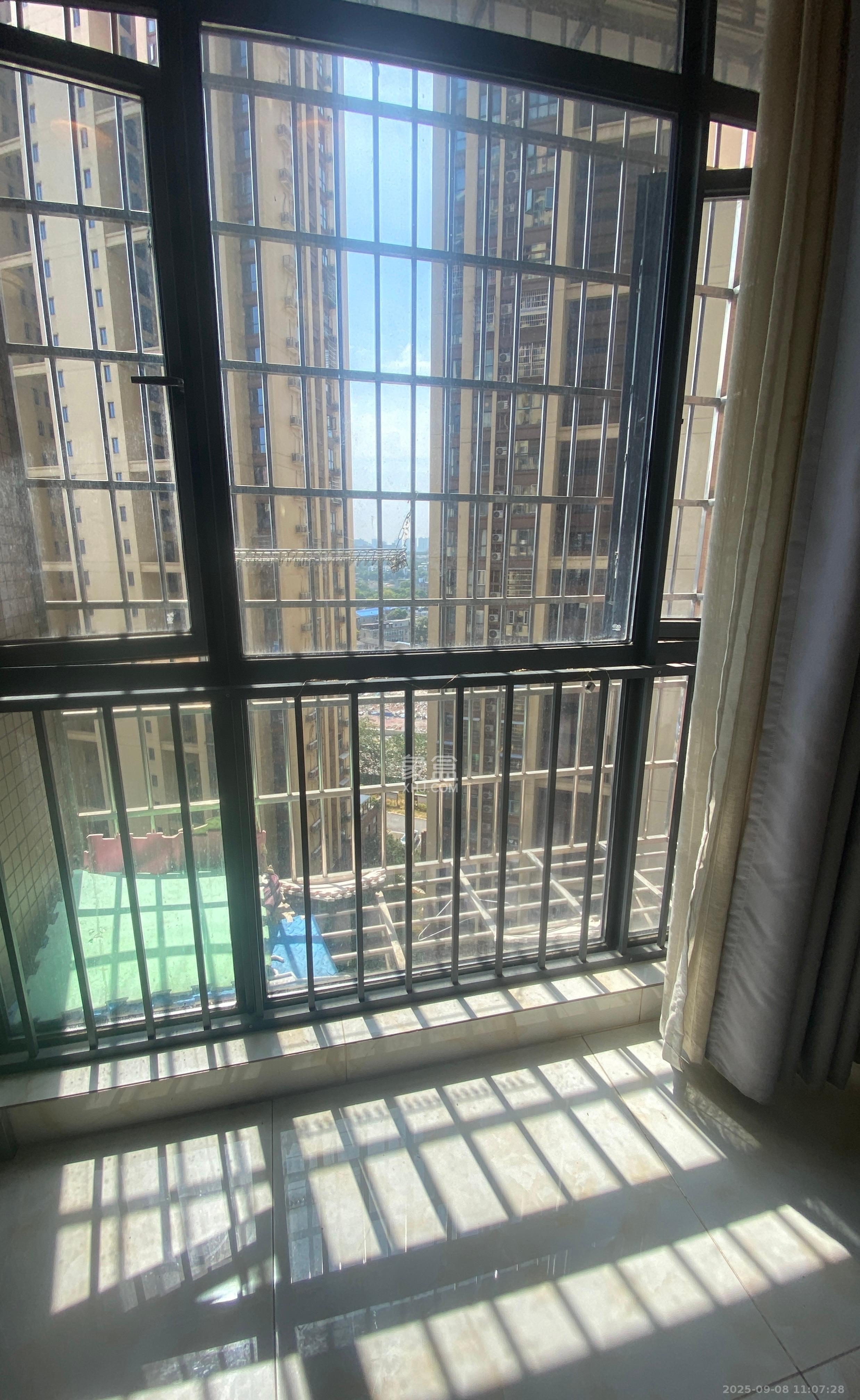 叠彩兰亭 1室1厅1卫 1350.0元/月 叠彩兰亭 1室1厅1卫 1350.0元/月室内图