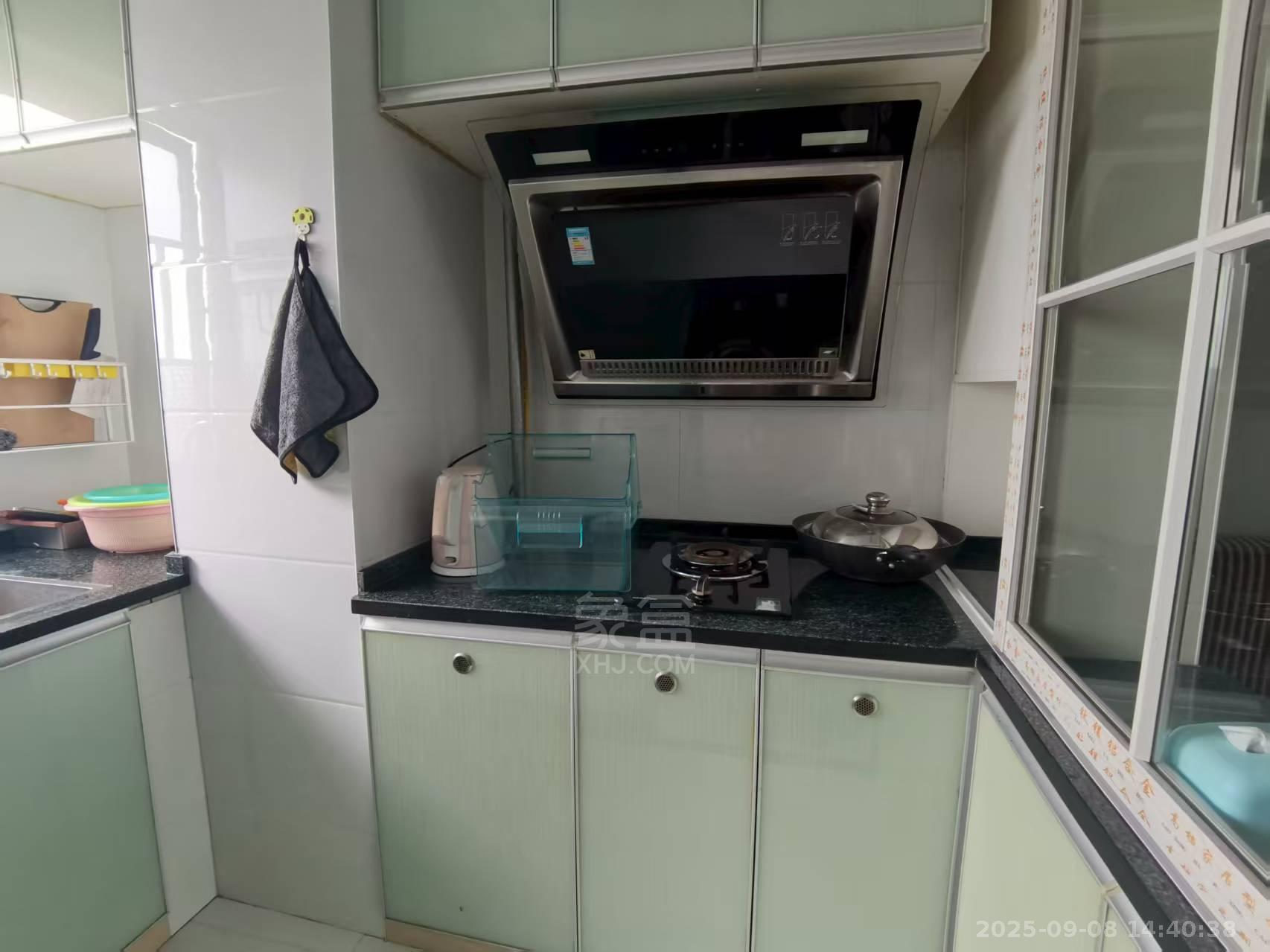 中建御山和苑  1室1厅1卫    1300.0元/月 中建御山和苑  1室1厅1卫    1300.0元/月室内图