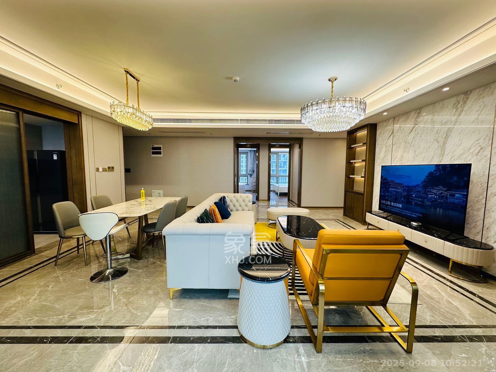 梅溪湖金茂湾 4室2厅3卫 10800.0元/月 梅溪湖金茂湾 4室2厅3卫 10800.0元/月室内图