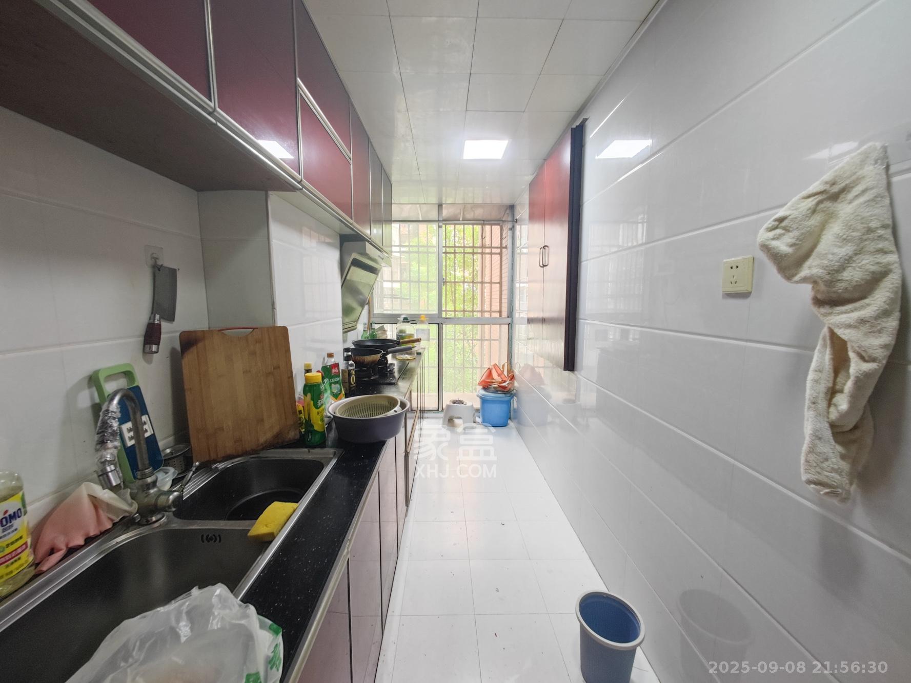 弘欣公寓  2室1厅1卫    48.0万厨房