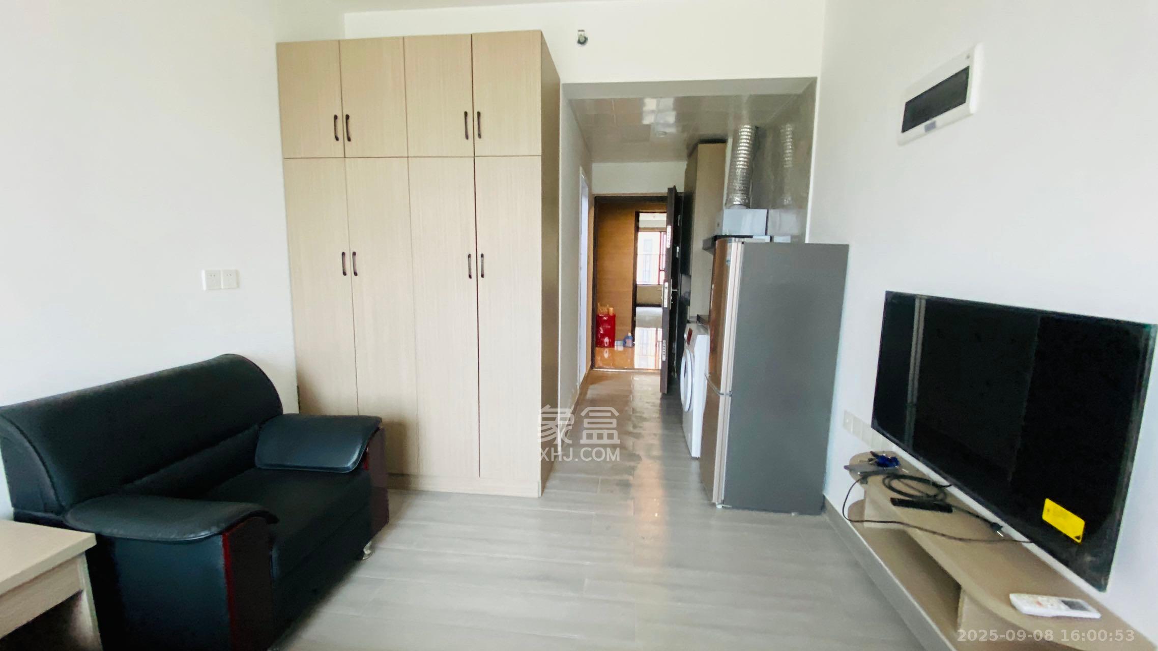 君合新城玺樾  1室1厅1卫    1100.0元/月 君合新城玺樾  1室1厅1卫    1100.0元/月室内图