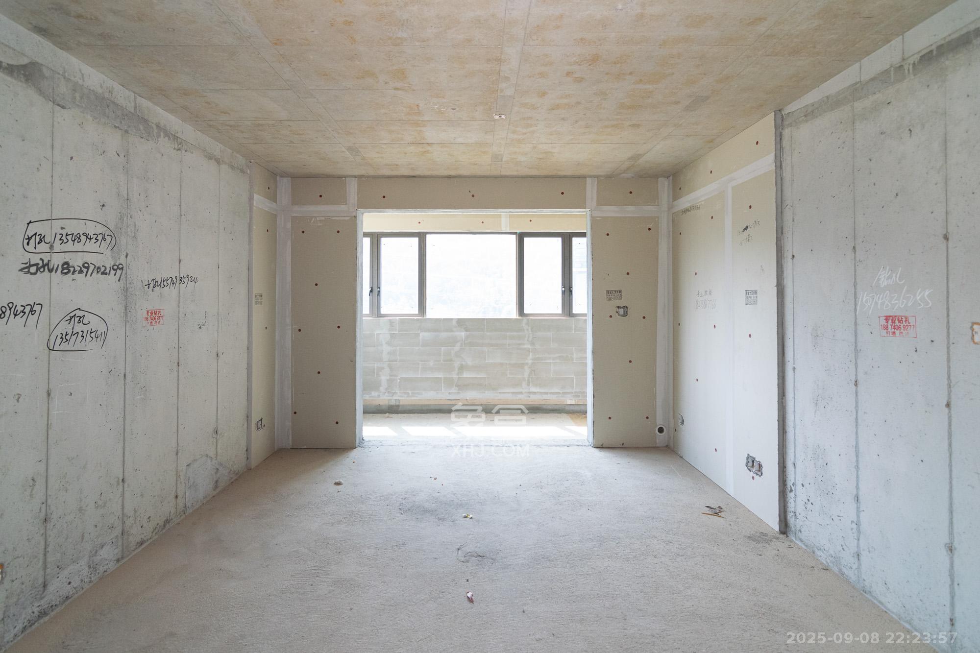 润和雅郡（润和紫郡六期）  4室2厅2卫    98.0万