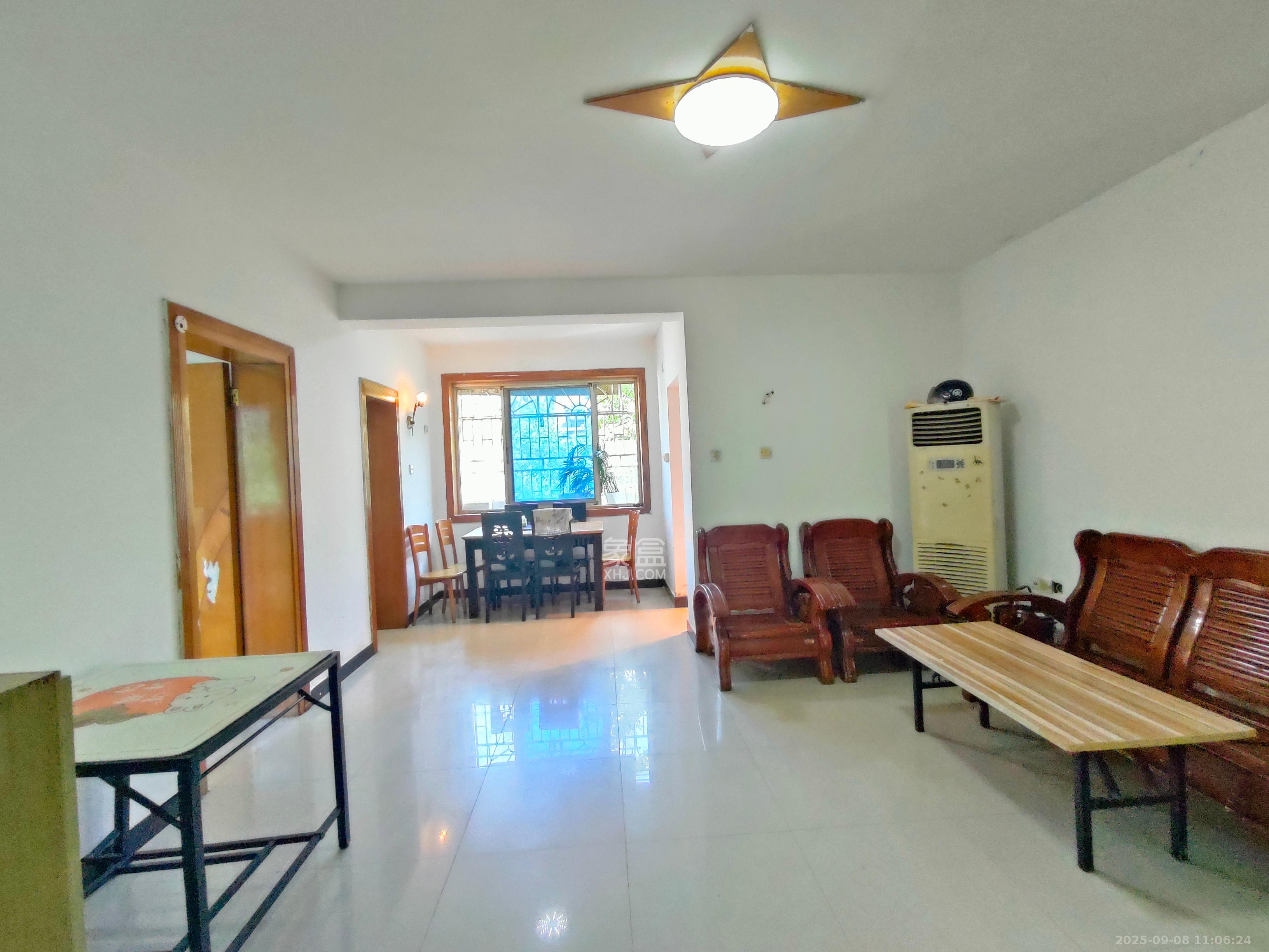 机械化宿舍  3室2厅1卫    1200.0元/月室内图