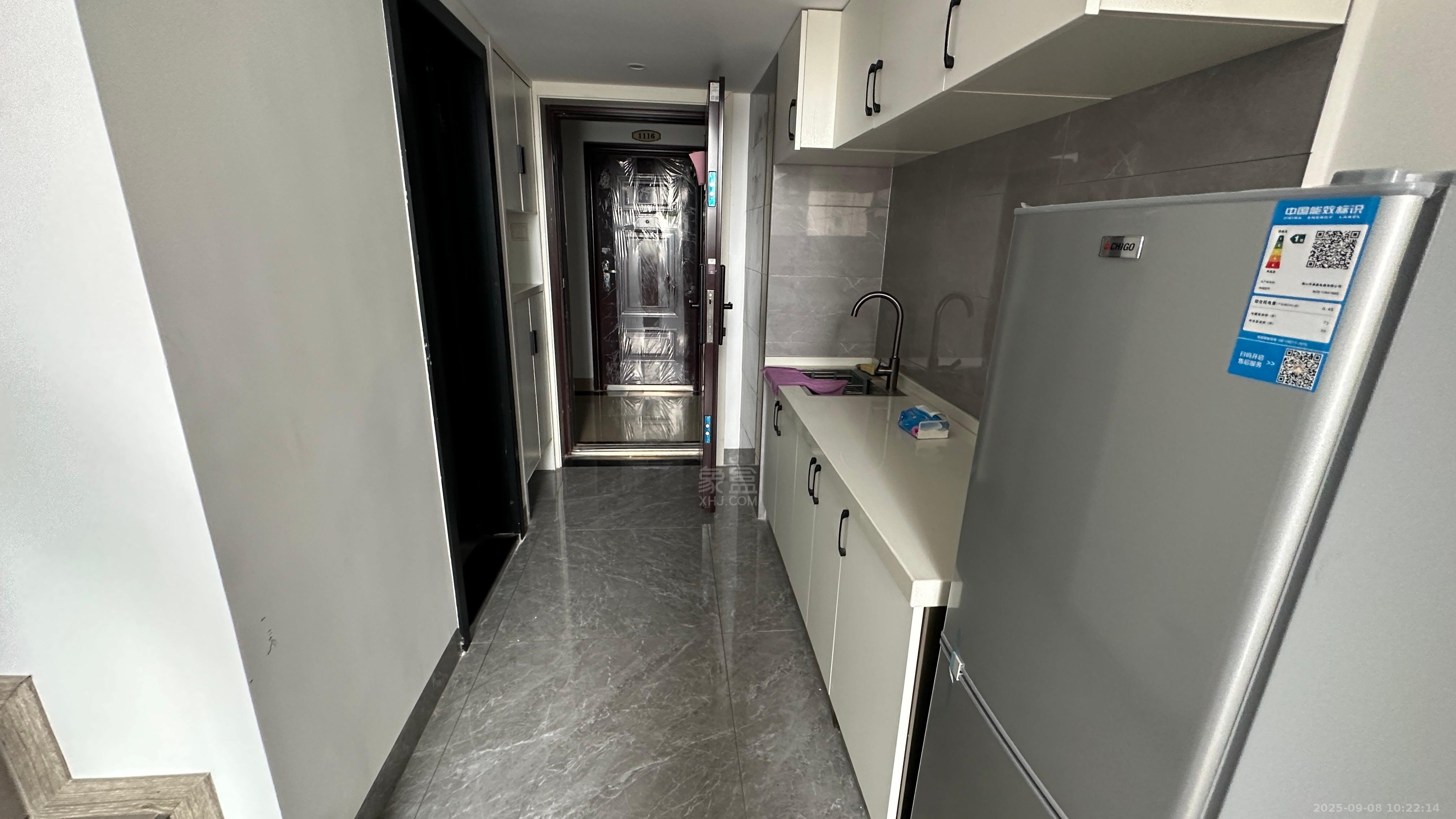 紫金华府 1室0厅0卫 1800.0元/月 紫金华府 1室0厅0卫 1800.0元/月室内图