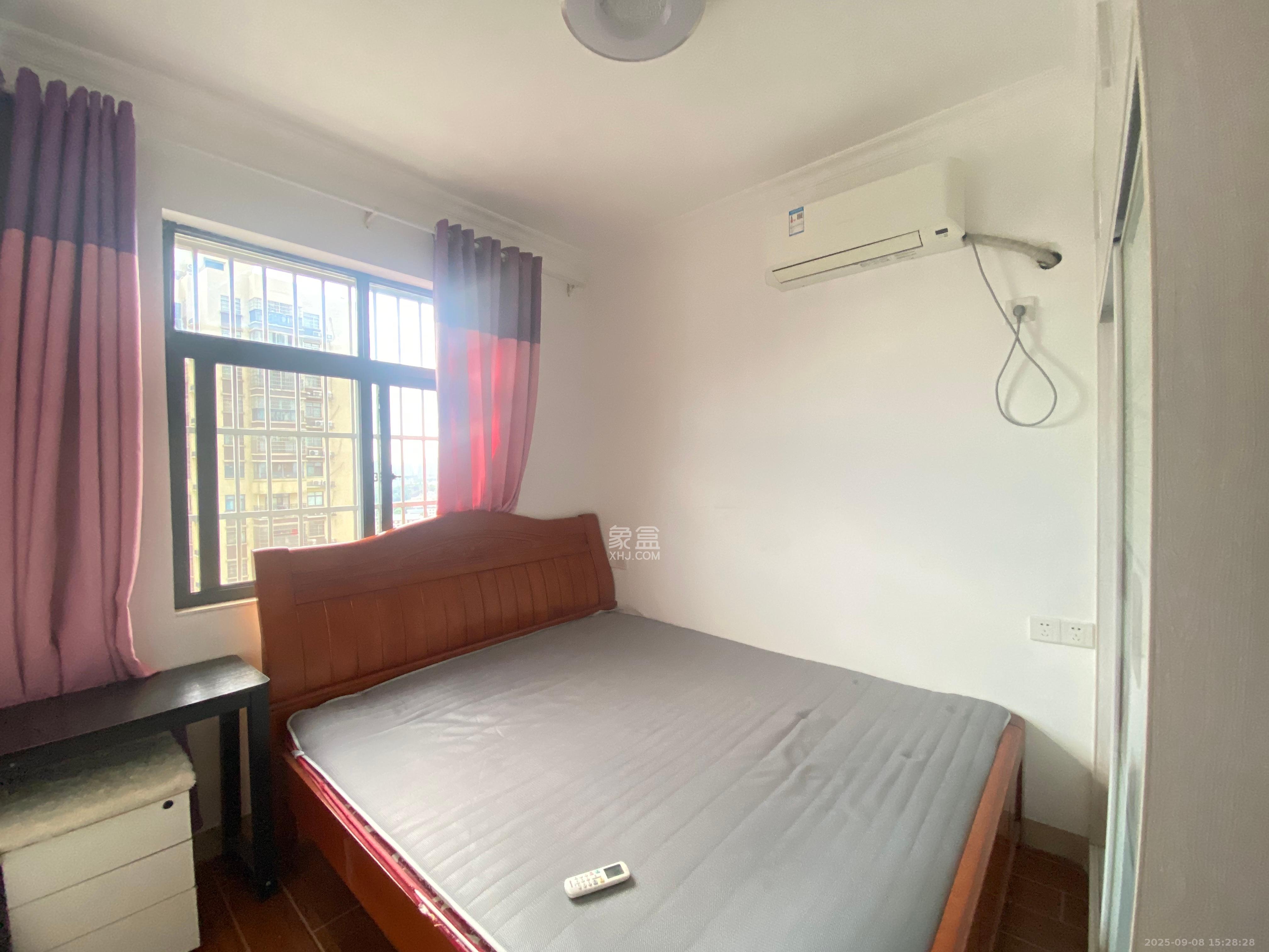 景塘家园  3室1厅1卫    2100.0元/月室内图