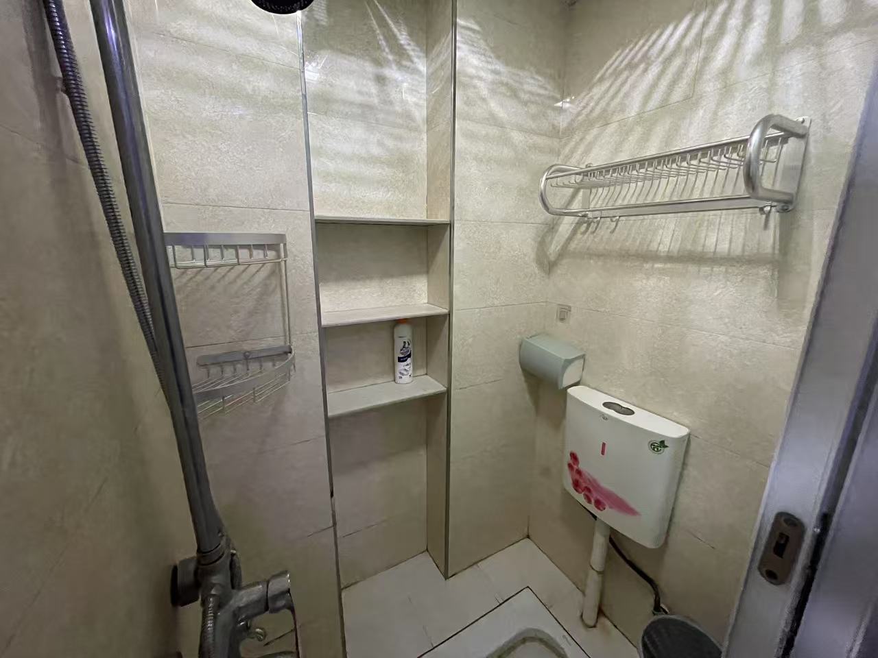 高星明居  1室1厅1卫   850.00元/月室内图